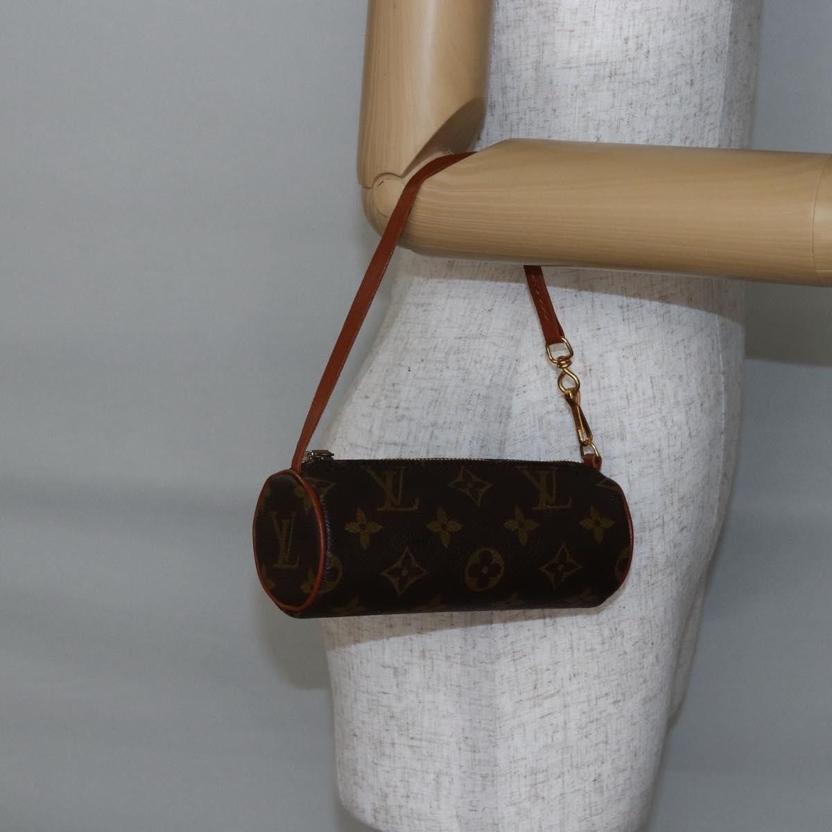 Louis Vuitton Louis Vuitton Papillon Pochette Monogram Canvas Size ONE SIZE - 13 Thumbnail