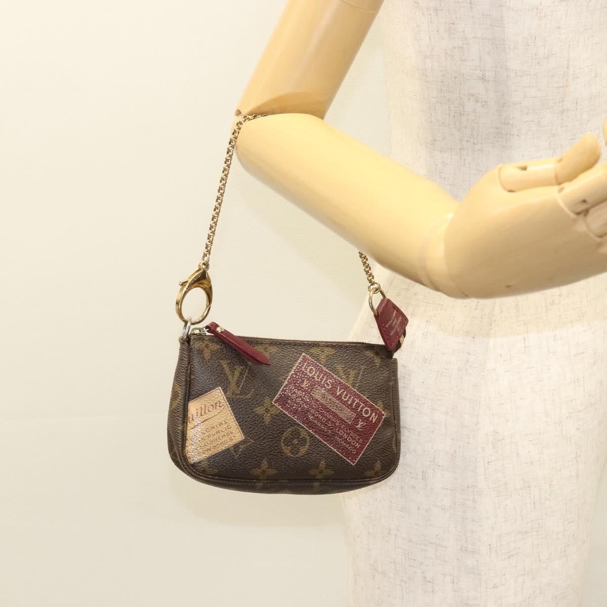 Louis Vuitton Louis Vuitton Pochette Accessoires Monogram Canvas Size ONE SIZE - 14 Thumbnail