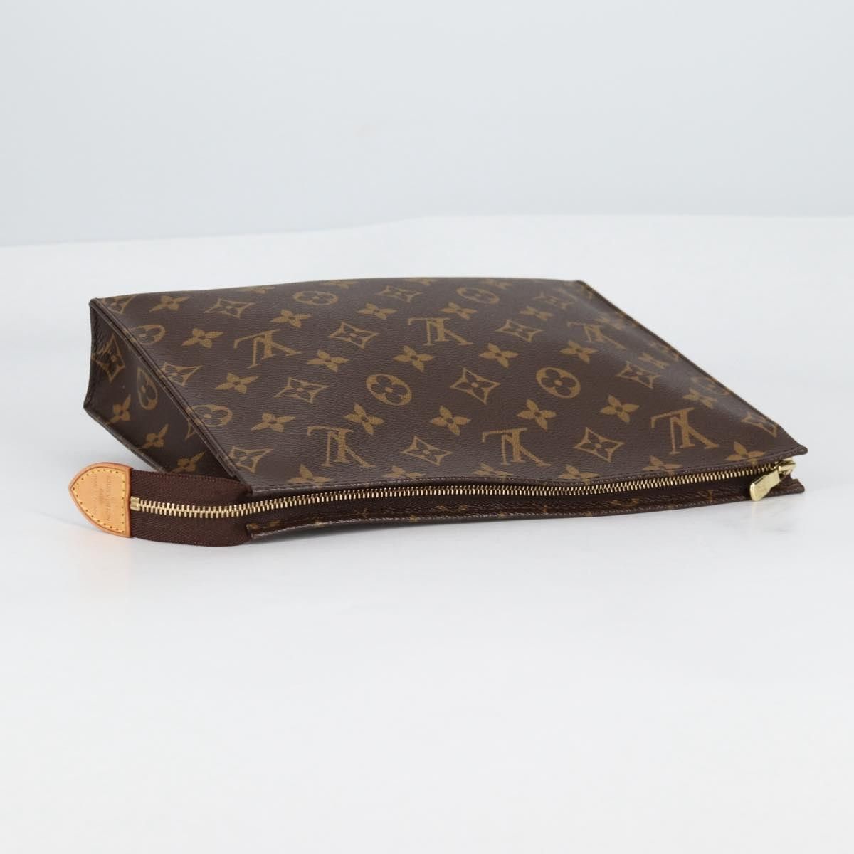 Louis Vuitton Louis Vuitton Toiletry Pouch NM Monogram Canvas Size ONE SIZE - 17 Thumbnail