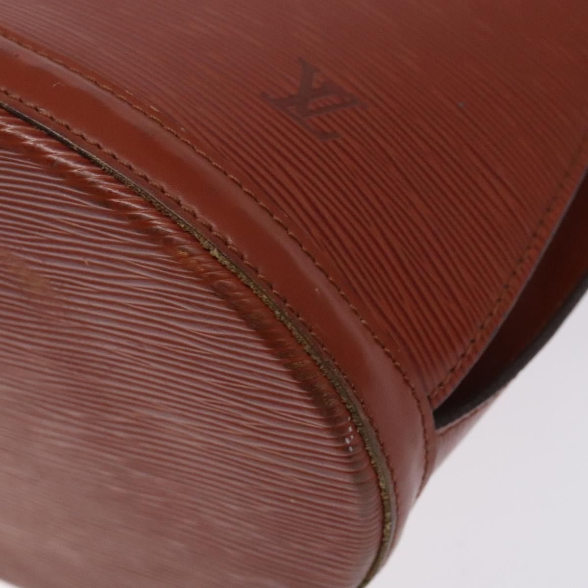 Louis Vuitton Louis Vuitton Cluny Shoulder Bag Epi Leather Size ONE SIZE - 9 Thumbnail