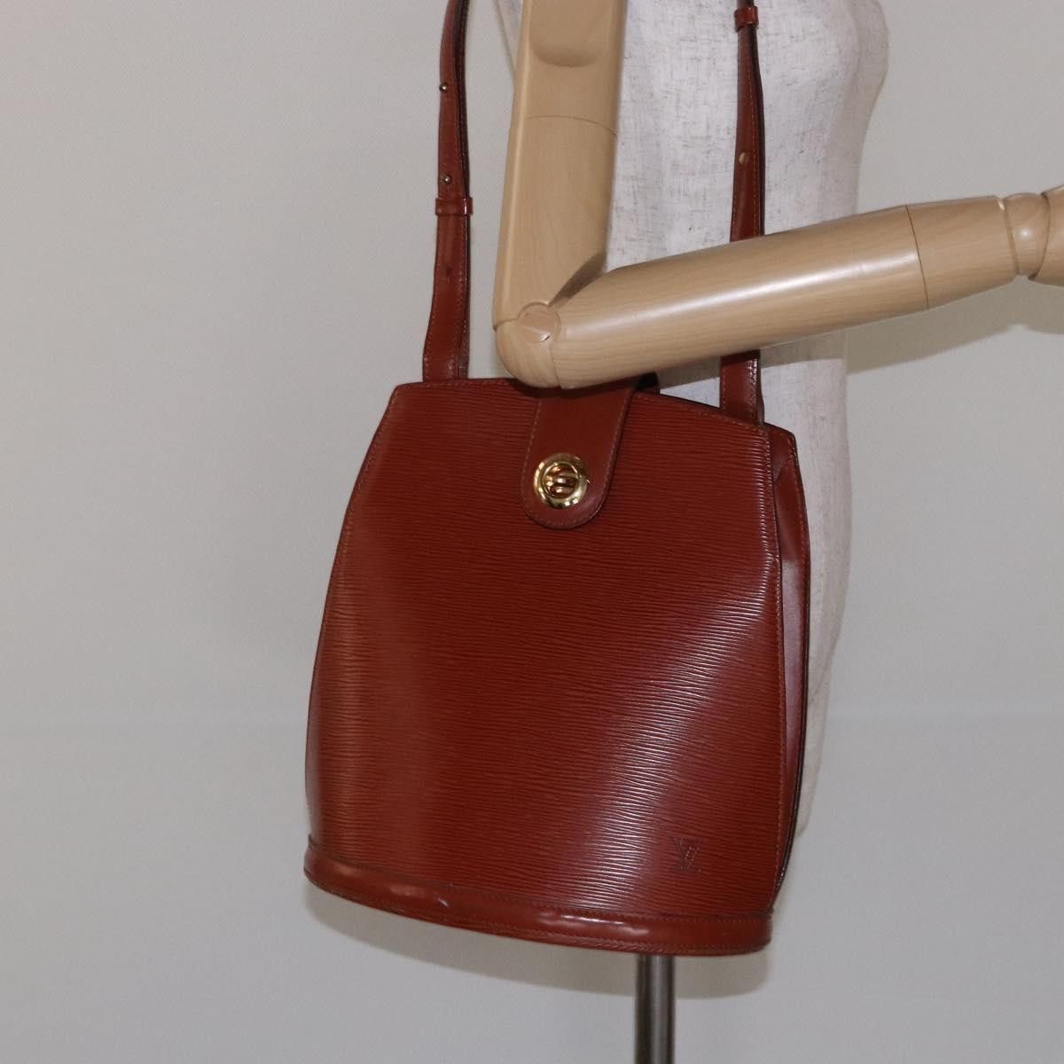 Louis Vuitton Louis Vuitton Cluny Shoulder Bag Epi Leather Size ONE SIZE - 14 Thumbnail