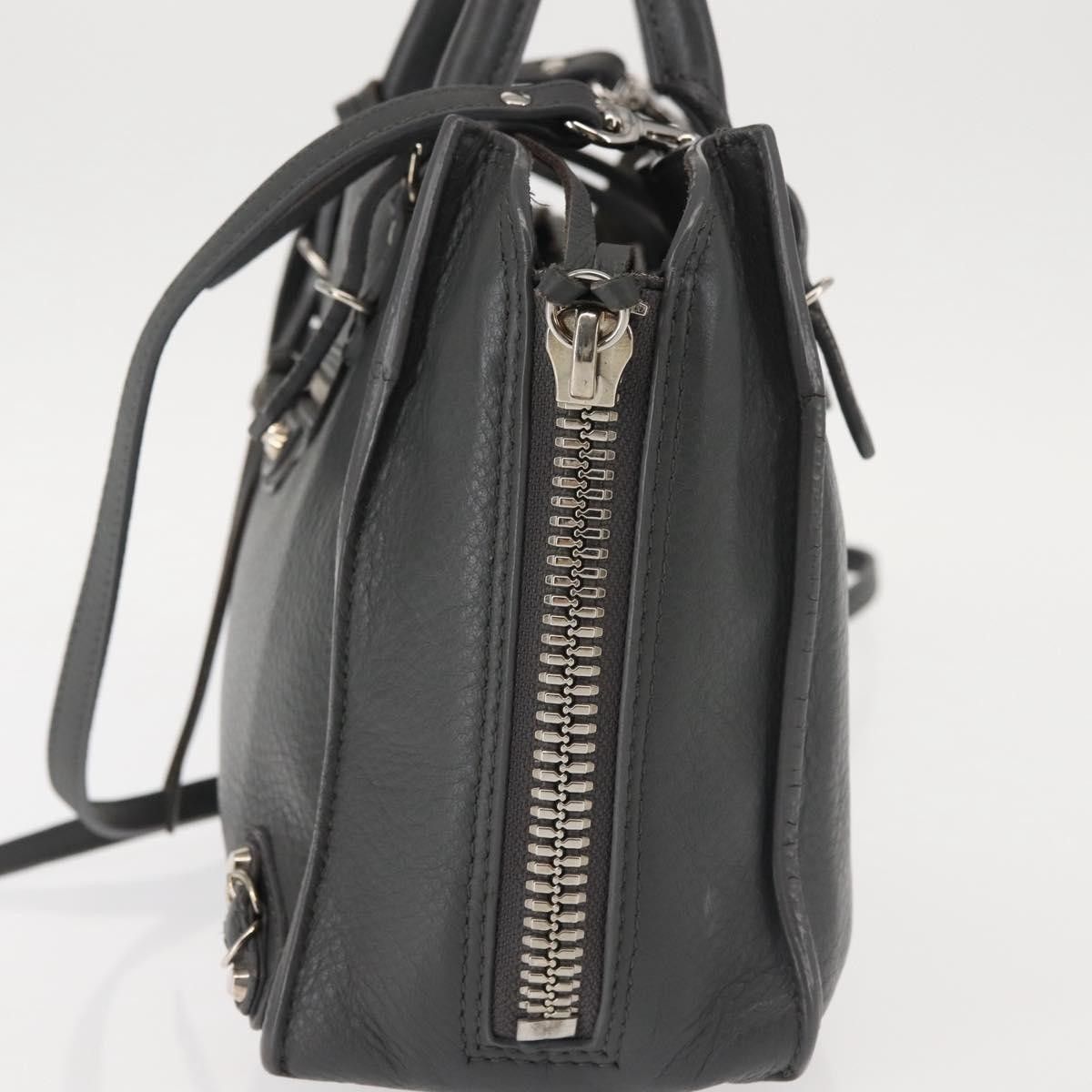 Balenciaga Balenciaga Papier A4 Zip Around Classic Studs Bag Leather Size ONE SIZE - 3 Thumbnail