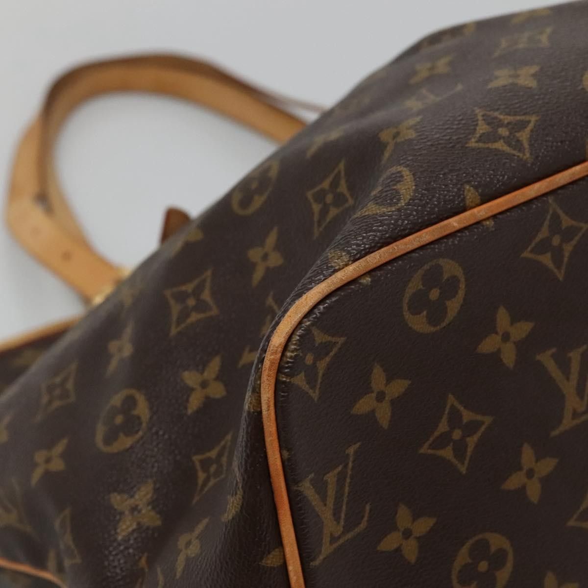 Louis Vuitton Louis Vuitton Palermo Handbag Monogram Canvas Size ONE SIZE - 10 Thumbnail