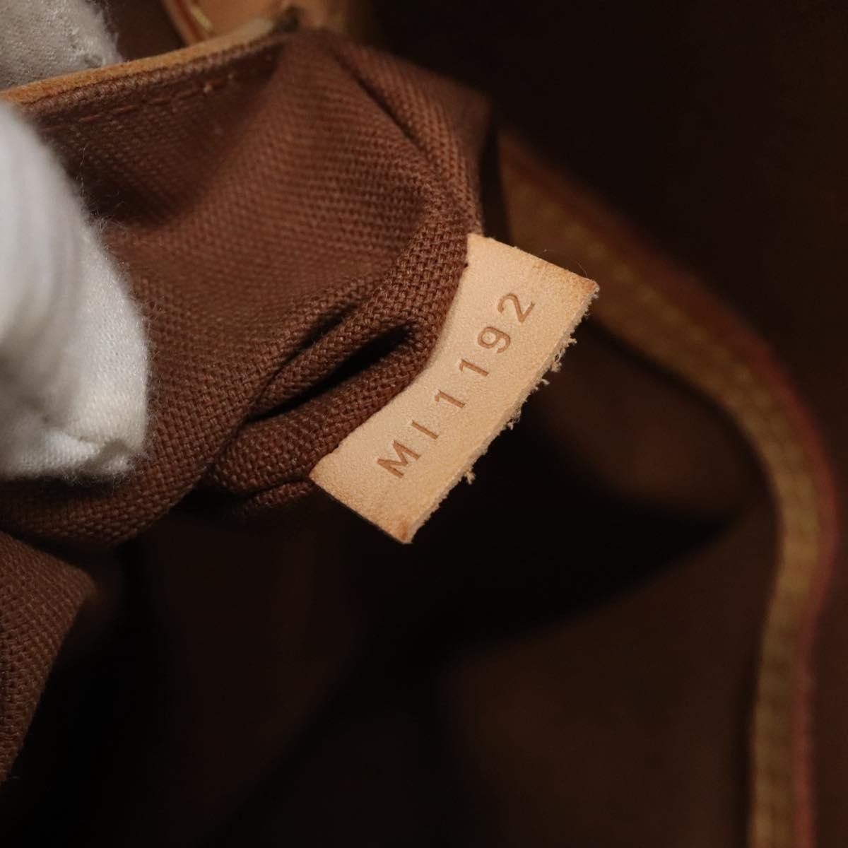 Louis Vuitton Louis Vuitton Palermo Handbag Monogram Canvas Size ONE SIZE - 7 Thumbnail