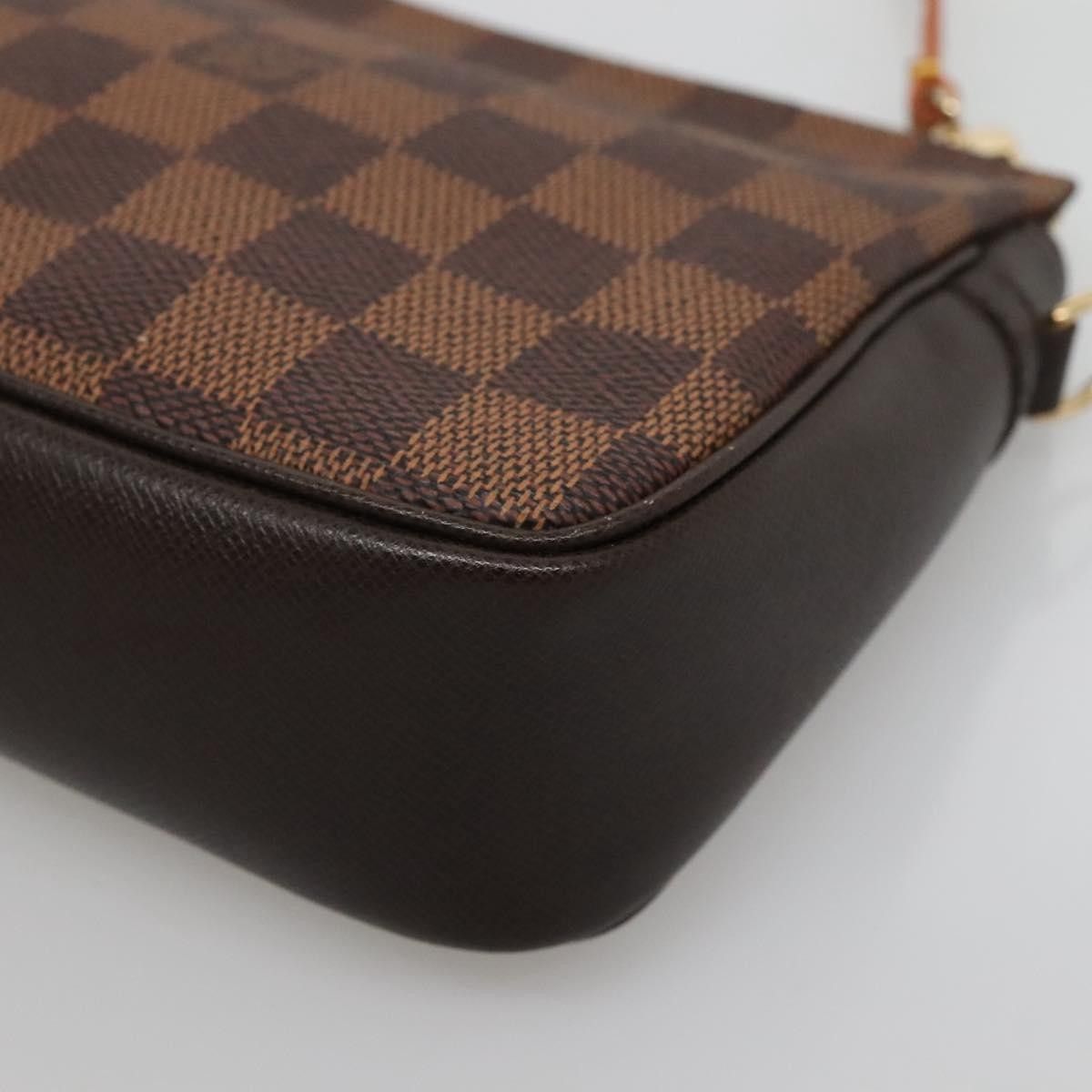 Louis Vuitton Louis Vuitton Trousse Make Up Bag Damier Size ONE SIZE - 12 Thumbnail