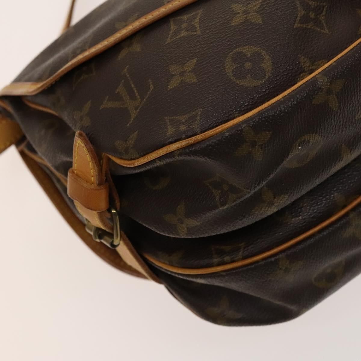 Louis Vuitton Louis Vuitton Saumur Handbag Monogram Canvas Size ONE SIZE - 9 Thumbnail