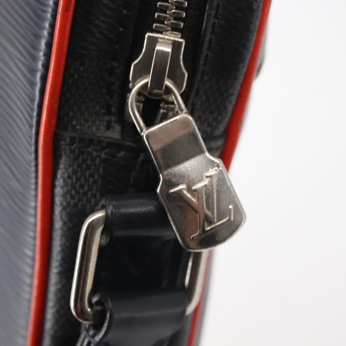 Louis Vuitton Louis Vuitton Danube Epi Leather Size ONE SIZE - 13 Thumbnail