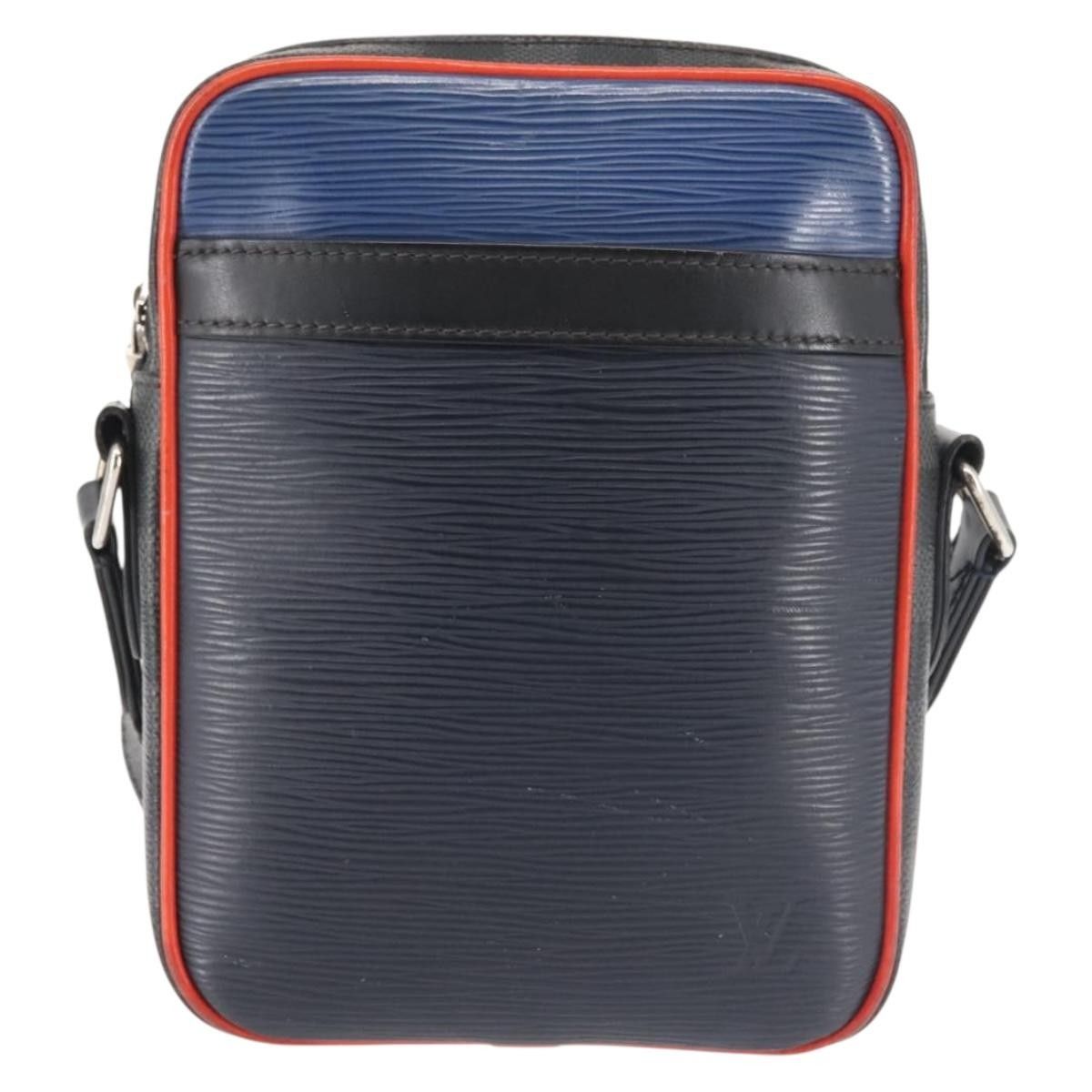 Louis Vuitton Louis Vuitton Danube Epi Leather Size ONE SIZE - 15 Thumbnail