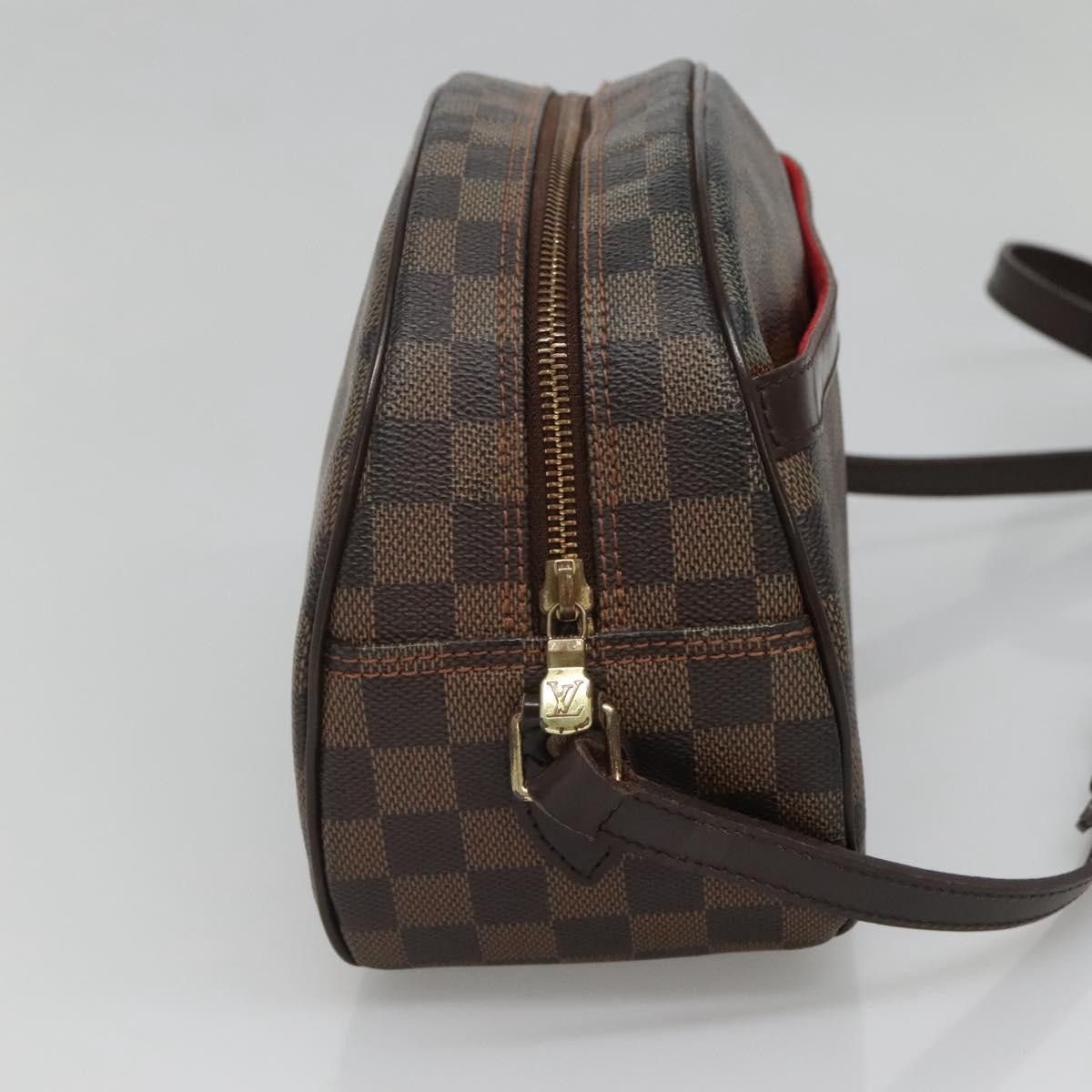 Louis Vuitton Louis Vuitton Blois Handbag Monogram Canvas Size ONE SIZE - 3 Thumbnail
