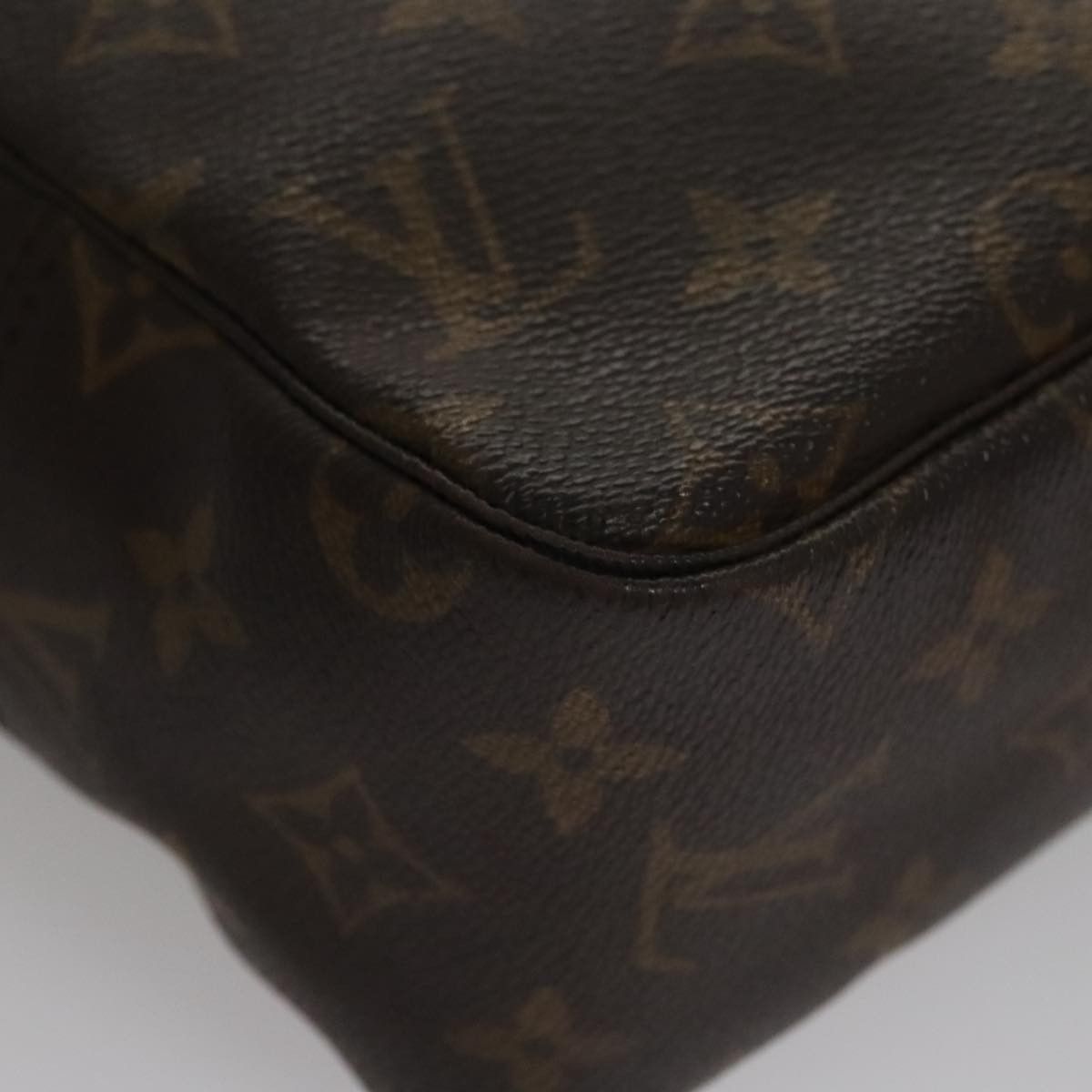 Louis Vuitton Louis Vuitton Trousse Toiletry Pouch Monogram Canvas Size ONE SIZE - 10 Thumbnail