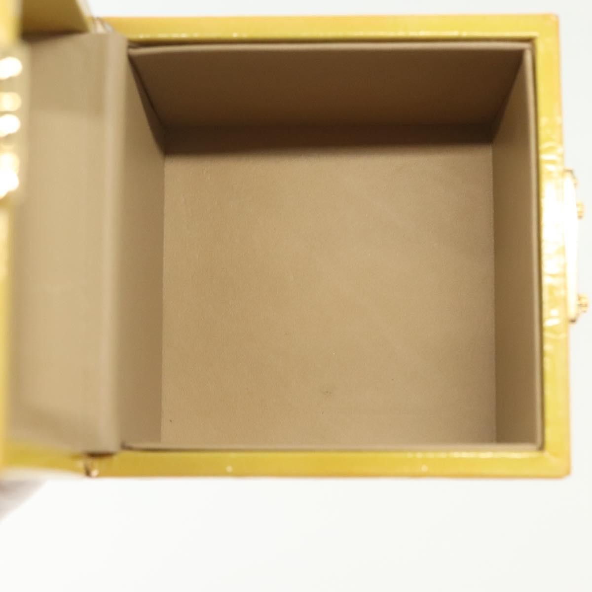 Louis Vuitton Louis Vuitton Bleecker Box Bag Monogram Vernis Size ONE SIZE - 5 Thumbnail