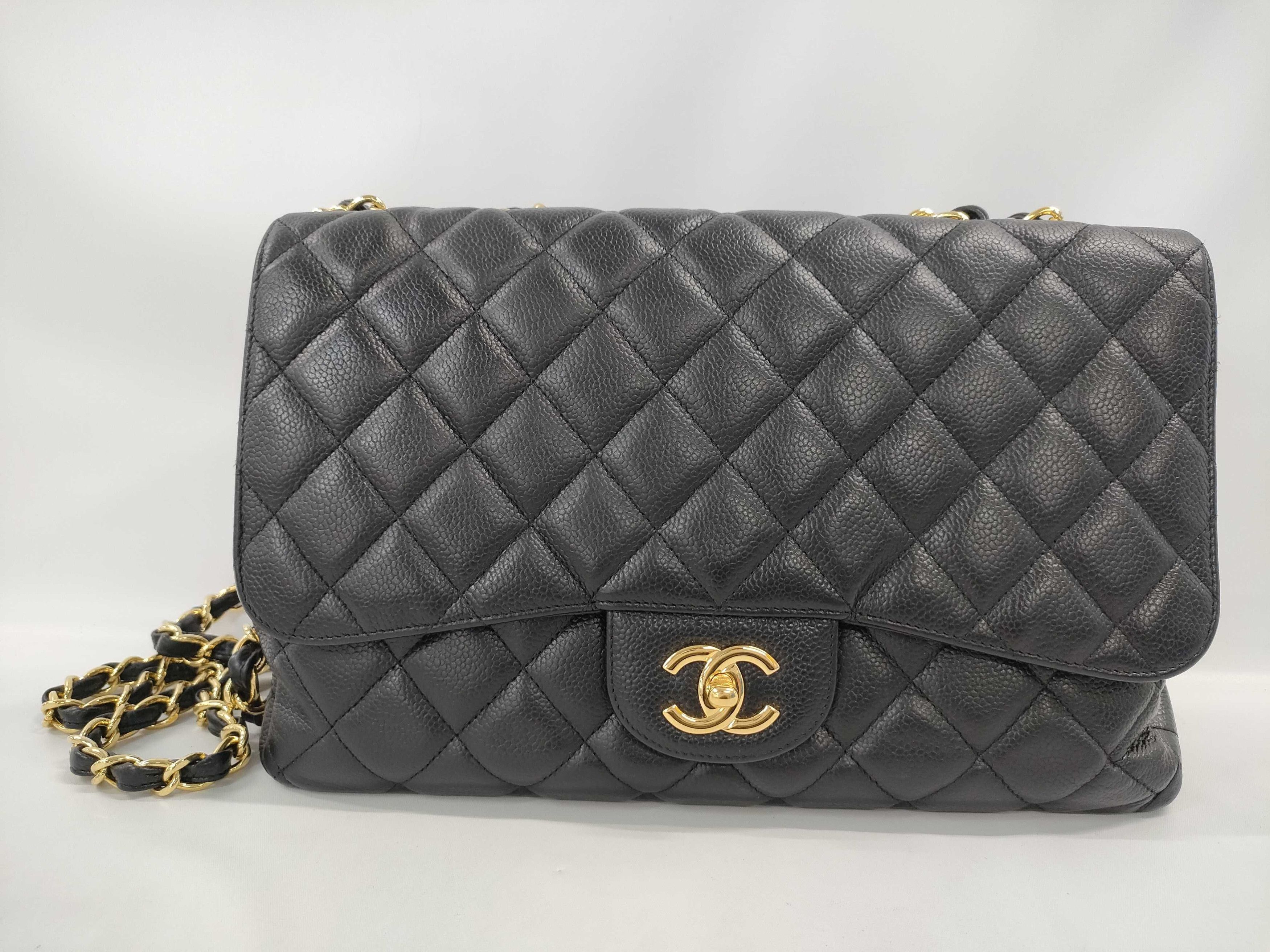 Chanel Timeless - Classic Double Flap Bag Quilted Lambskin