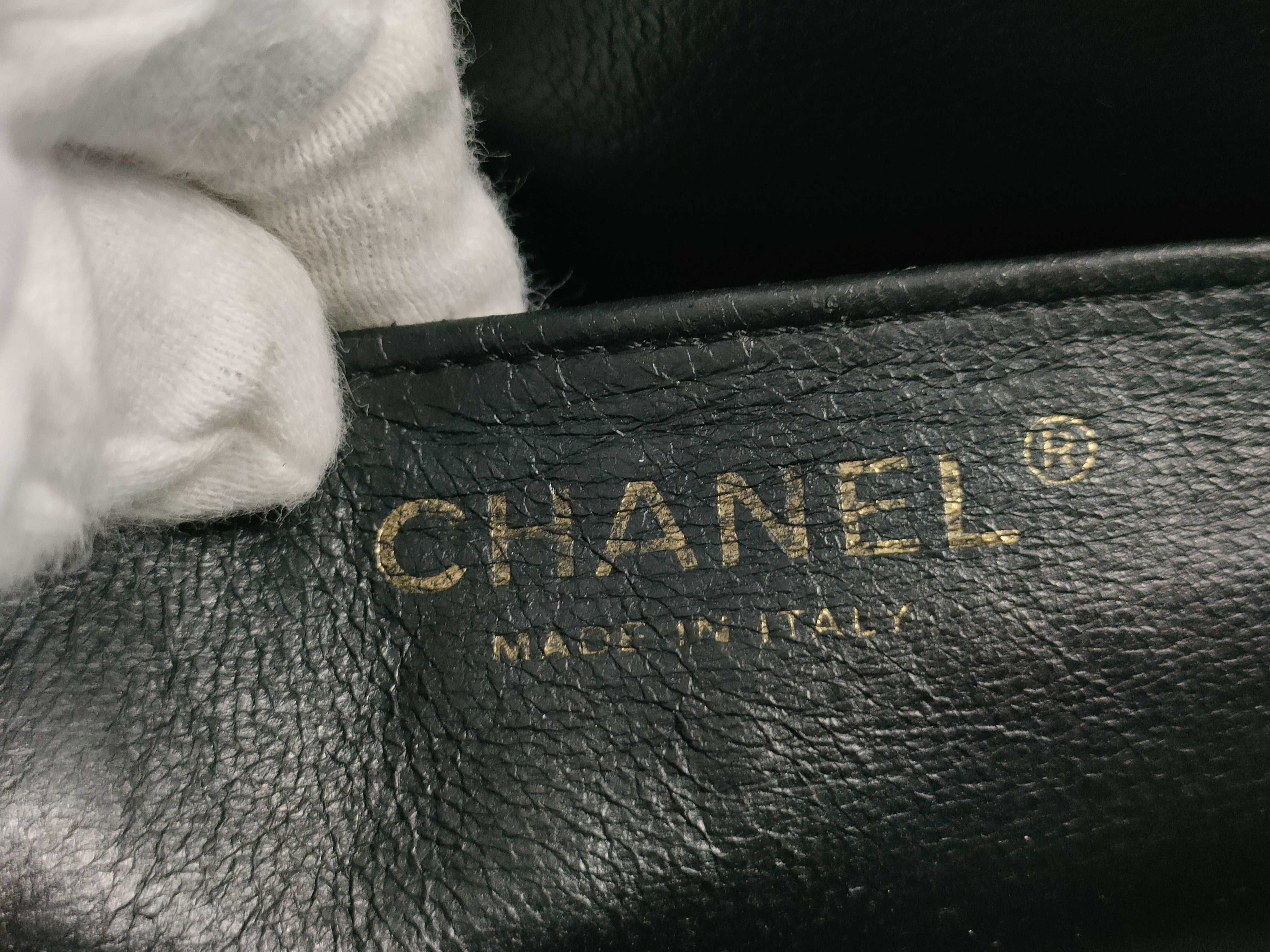 Chanel Timeless - Classic Double Flap Bag Quilted Lambskin