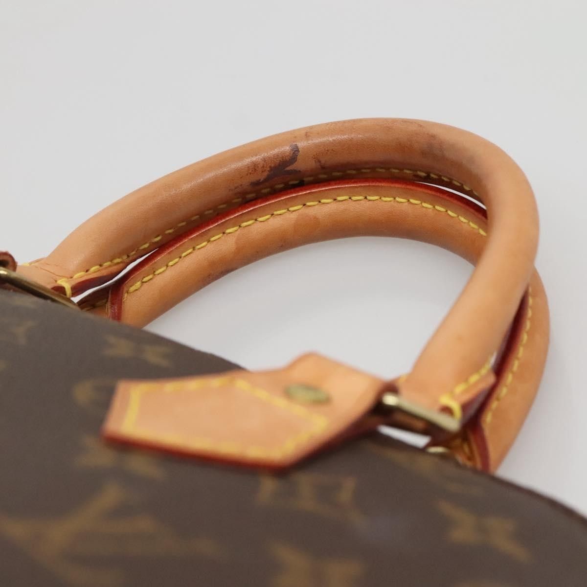 Louis Vuitton Louis Vuitton Alma Handbag Monogram Canvas Size ONE SIZE - 8 Thumbnail
