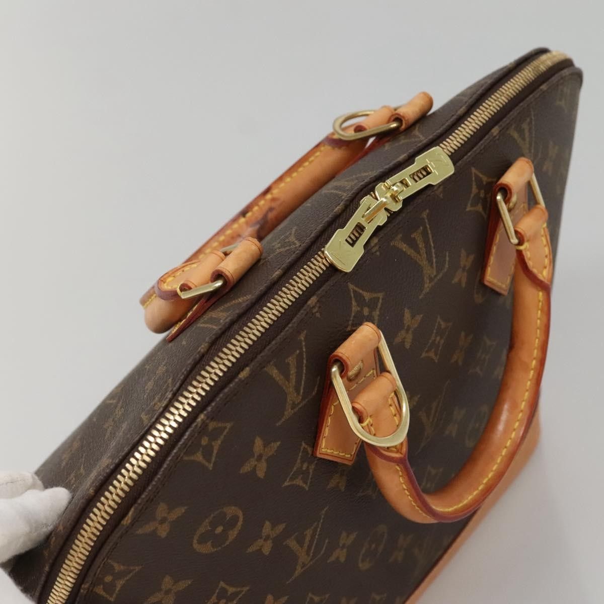 Louis Vuitton Louis Vuitton Alma Handbag Monogram Canvas Size ONE SIZE - 16 Thumbnail