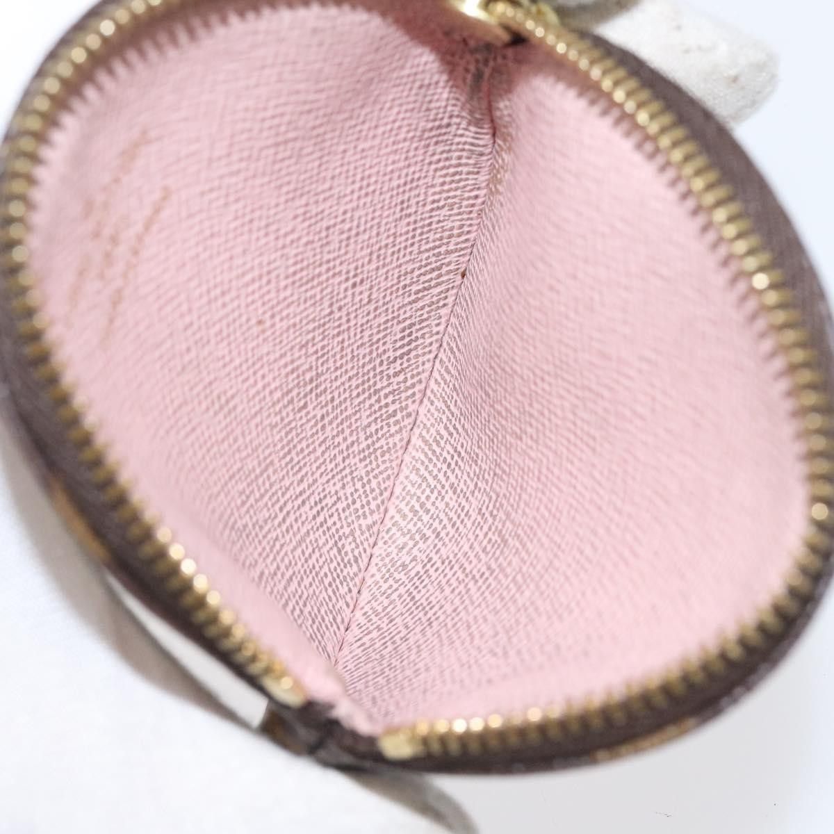 Louis Vuitton Louis Vuitton Round Coin Purse Limited Edition Monogram Canvas Size ONE SIZE - 5 Thumbnail