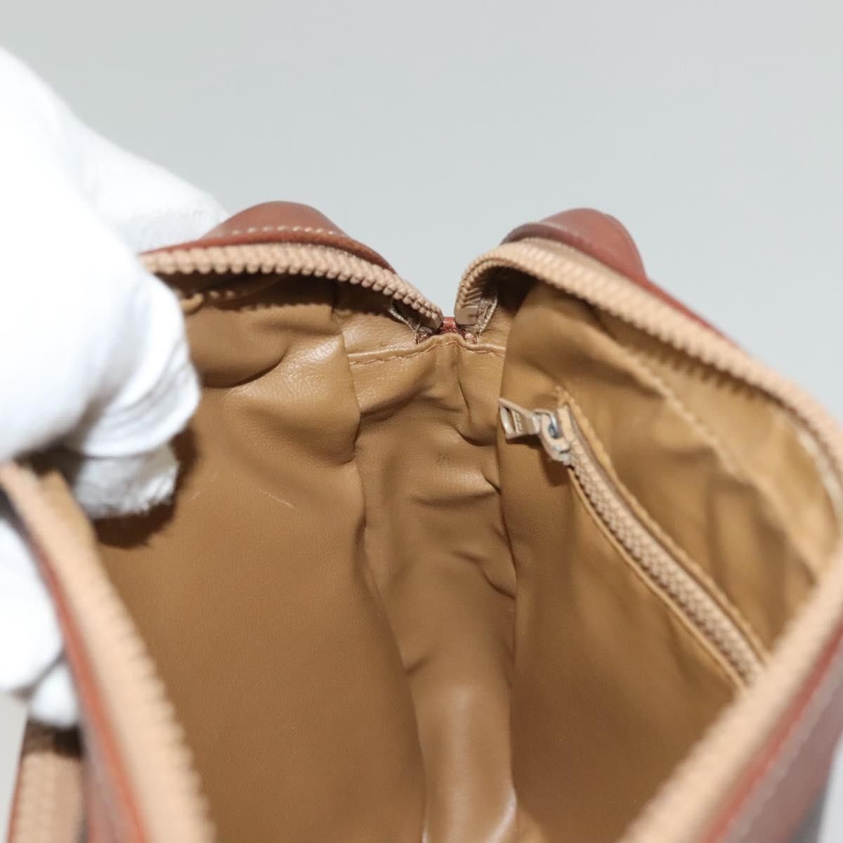 Celine Celine Macadam Pochette Canvas and Leather Size ONE SIZE - 19 Thumbnail
