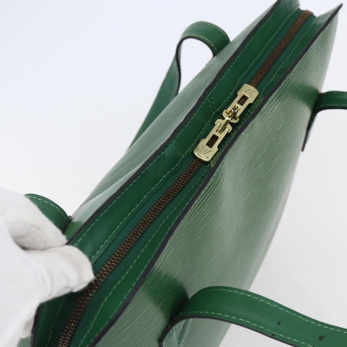 Louis Vuitton Louis Vuitton Lussac Handbag Epi Leather Size ONE SIZE - 16 Thumbnail