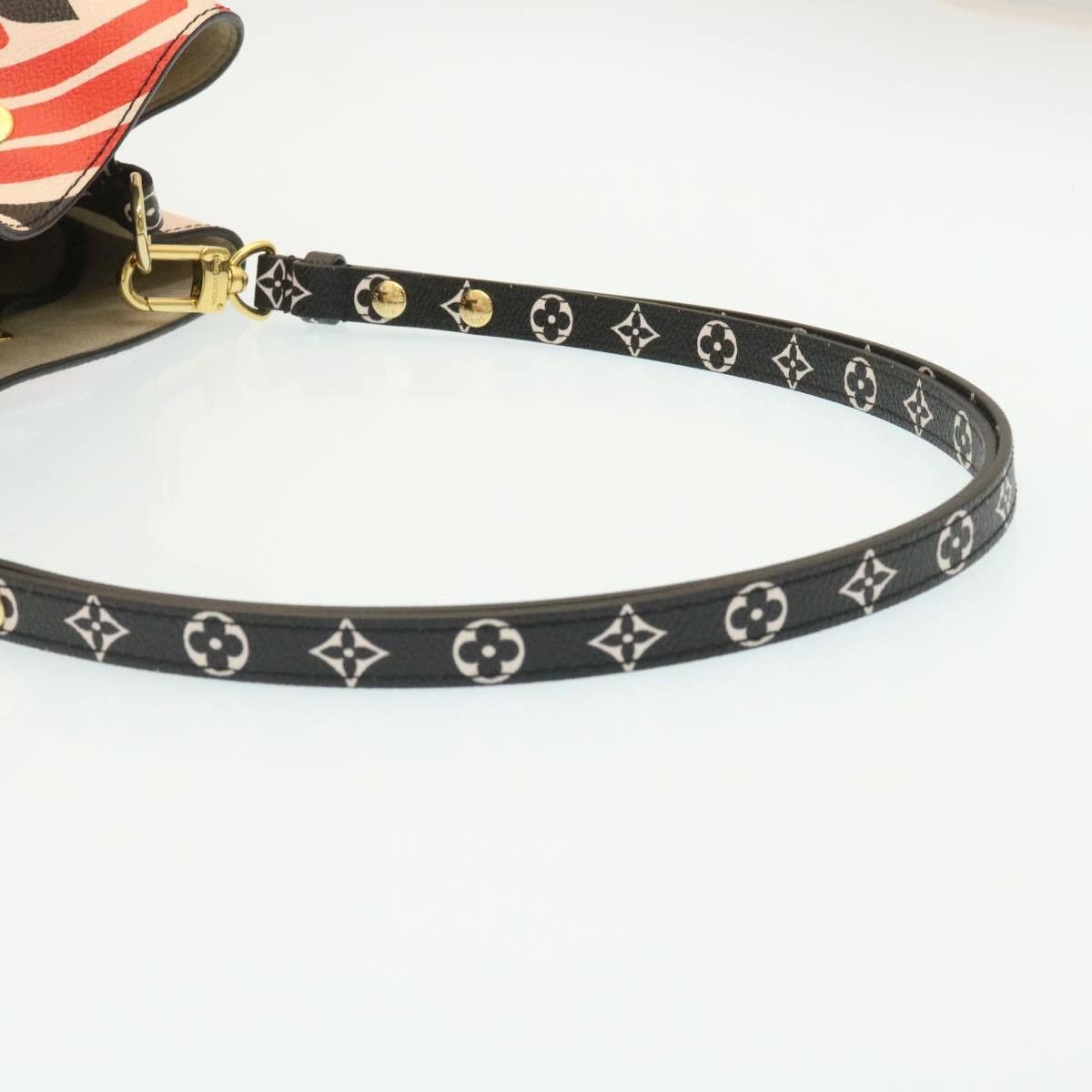 Louis Vuitton Louis Vuitton NeoNoe Limited Edition Crafty Monogram Giant Size ONE SIZE - 8 Thumbnail