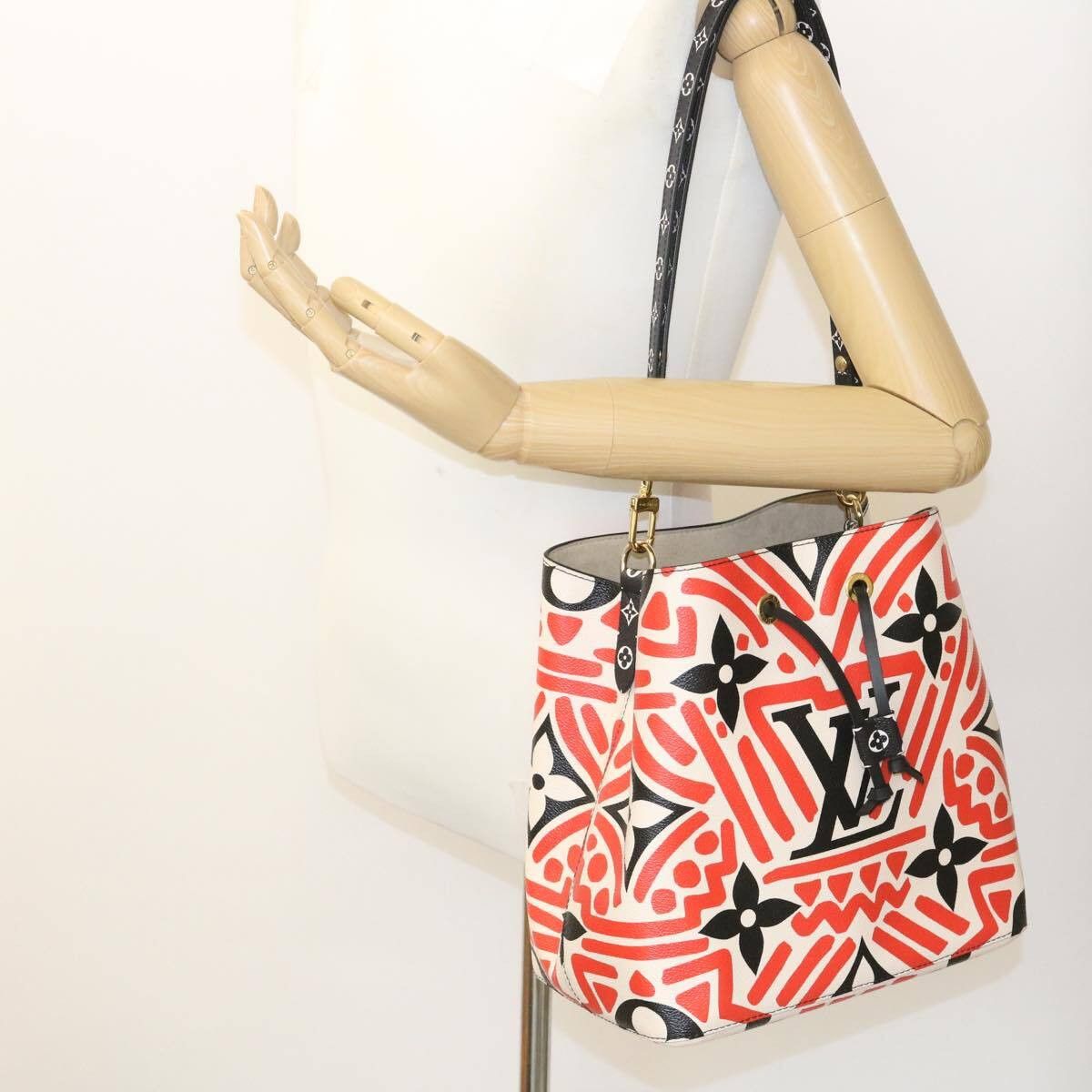 Louis Vuitton Louis Vuitton NeoNoe Limited Edition Crafty Monogram Giant Size ONE SIZE - 16 Thumbnail
