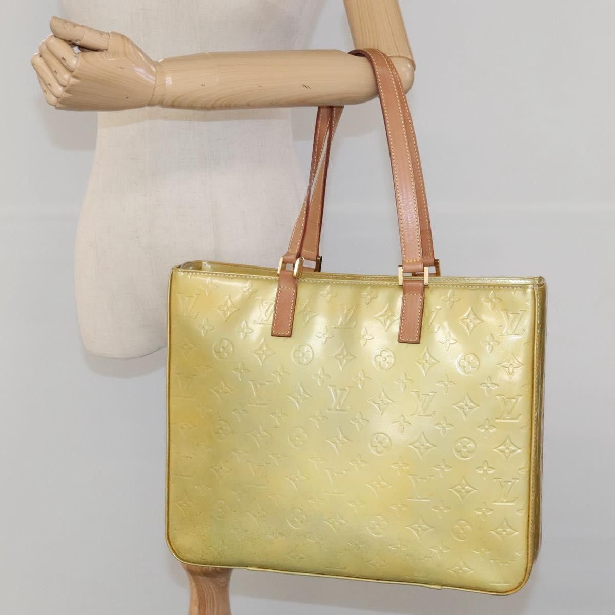 Louis Vuitton Louis Vuitton Columbus Handbag Monogram Vernis Size ONE SIZE - 14 Thumbnail