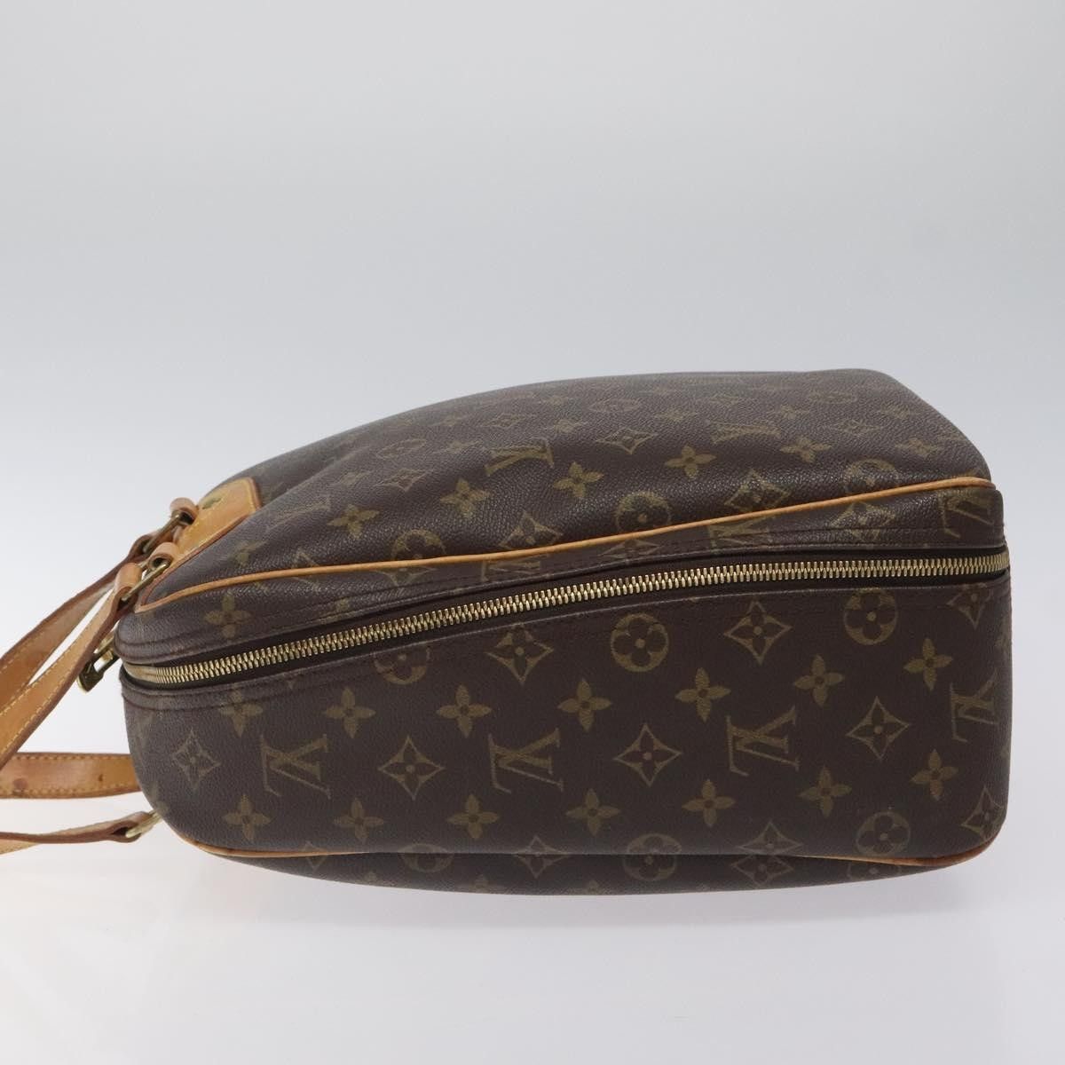 Louis Vuitton Louis Vuitton Excursion Handbag Monogram Canvas Size ONE SIZE - 4 Thumbnail