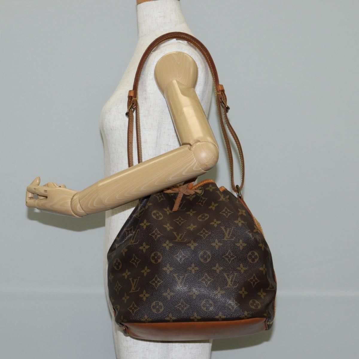 Louis Vuitton Louis Vuitton Petit Noe Handbag Monogram Canvas Size ONE SIZE - 13 Thumbnail