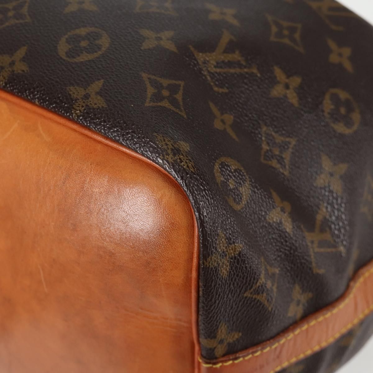 Louis Vuitton Louis Vuitton Petit Noe Handbag Monogram Canvas Size ONE SIZE - 12 Thumbnail
