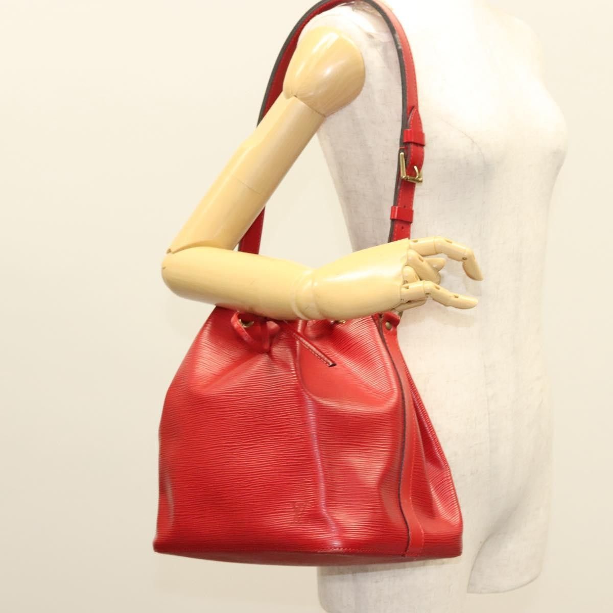 Louis Vuitton Louis Vuitton Petit Noe Handbag Epi Leather Size ONE SIZE - 13 Thumbnail