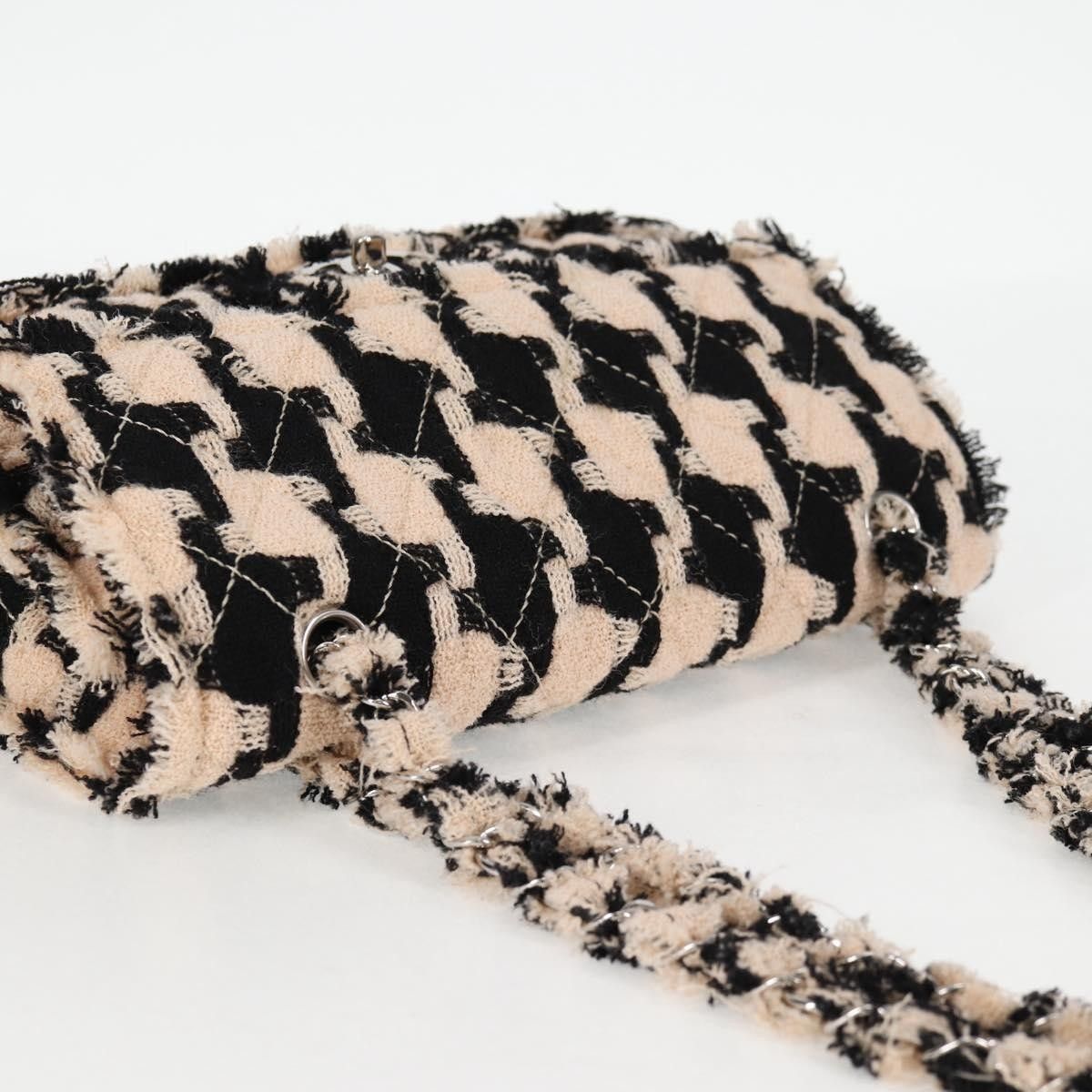 Chanel Chanel Classic Single Flap Bag Quilted Houndstooth Tweed and Ribbon Size ONE SIZE - 19 Thumbnail
