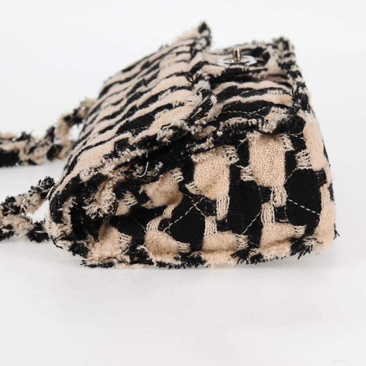 Chanel Chanel Classic Single Flap Bag Quilted Houndstooth Tweed and Ribbon Size ONE SIZE - 3 Thumbnail