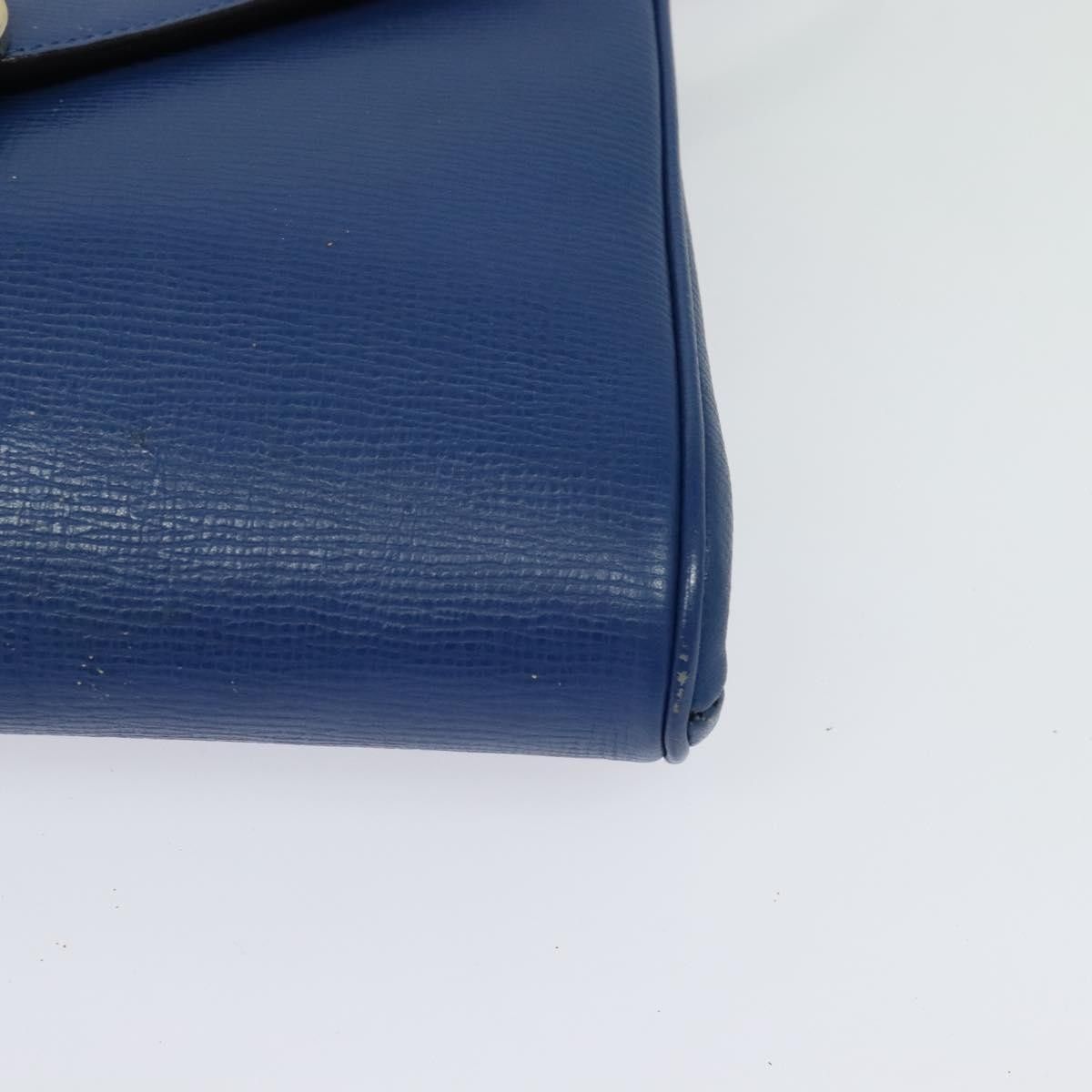 Celine Celine Vintage Circle Logo Crossbody Bag Leather Size ONE SIZE - 8 Thumbnail