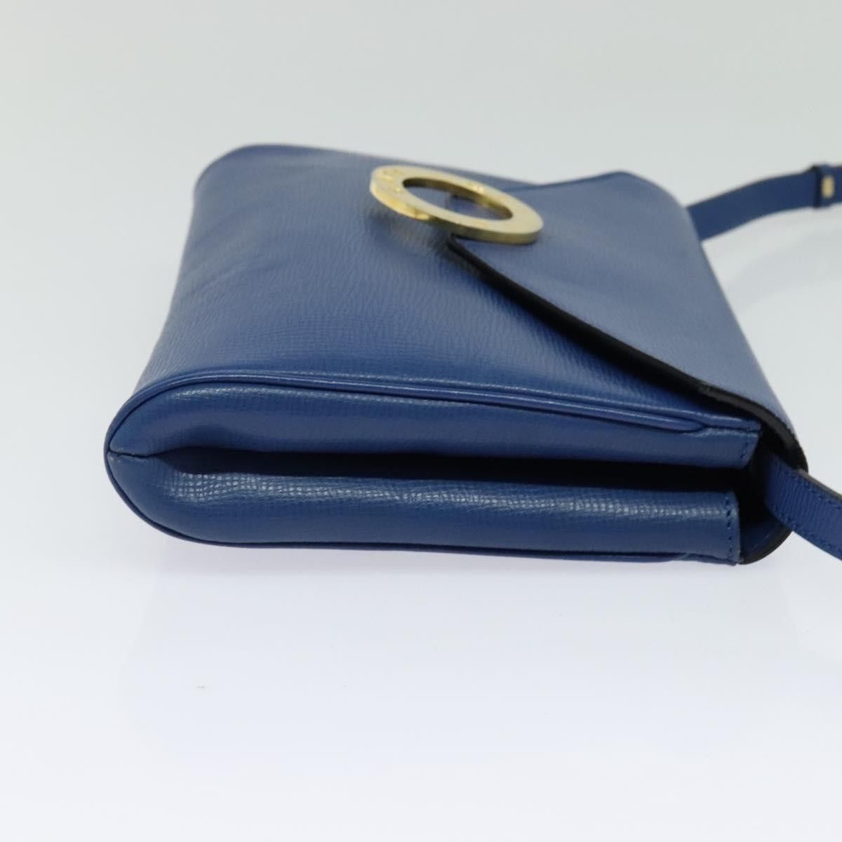 Celine Celine Vintage Circle Logo Crossbody Bag Leather Size ONE SIZE - 4 Thumbnail