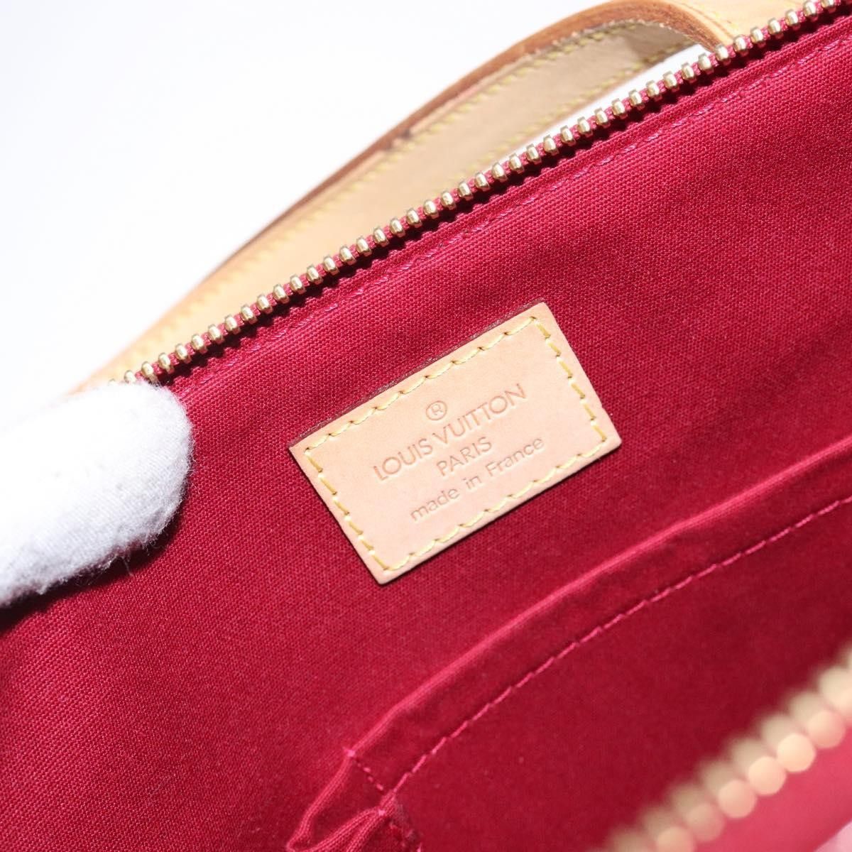 Louis Vuitton Louis Vuitton Bellevue Handbag Monogram Vernis Size ONE SIZE - 6 Thumbnail