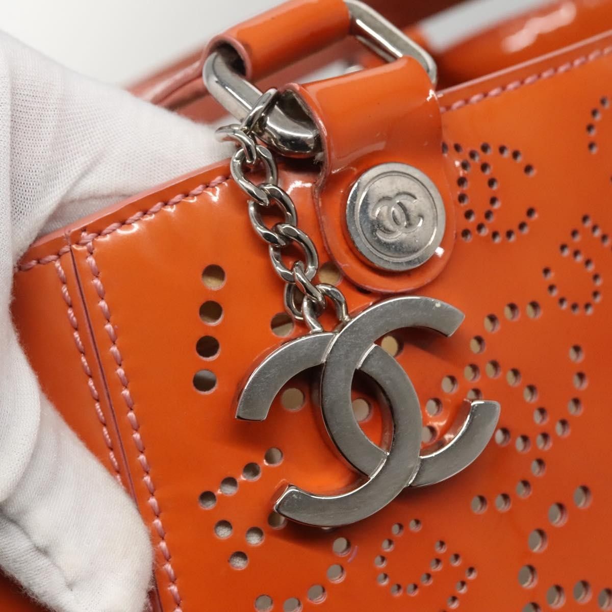 Chanel Chanel CC No.5 Shopping Tote Perforated Patent Size ONE SIZE - 13 Thumbnail