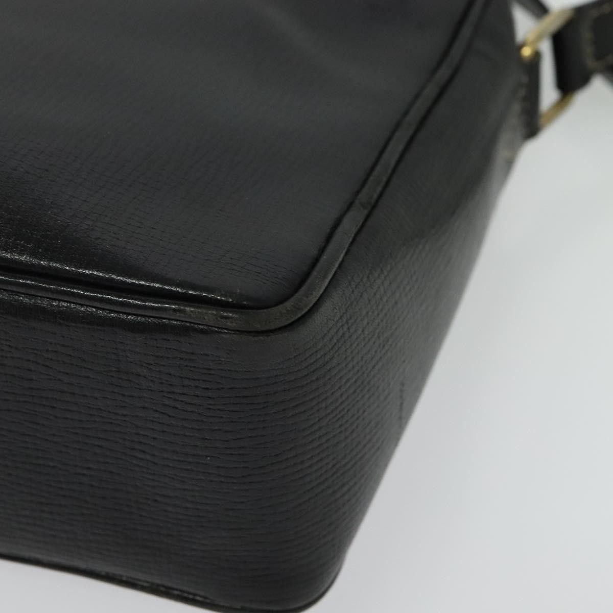 Celine Celine Vintage Circle Logo Crossbody Bag Leather Size ONE SIZE - 9 Thumbnail