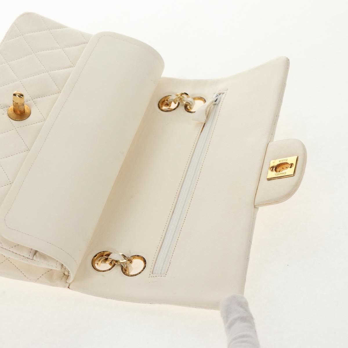 Chanel Chanel Vintage Classic Double Flap Bag Quilted Lambskin Size ONE SIZE - 23 Thumbnail