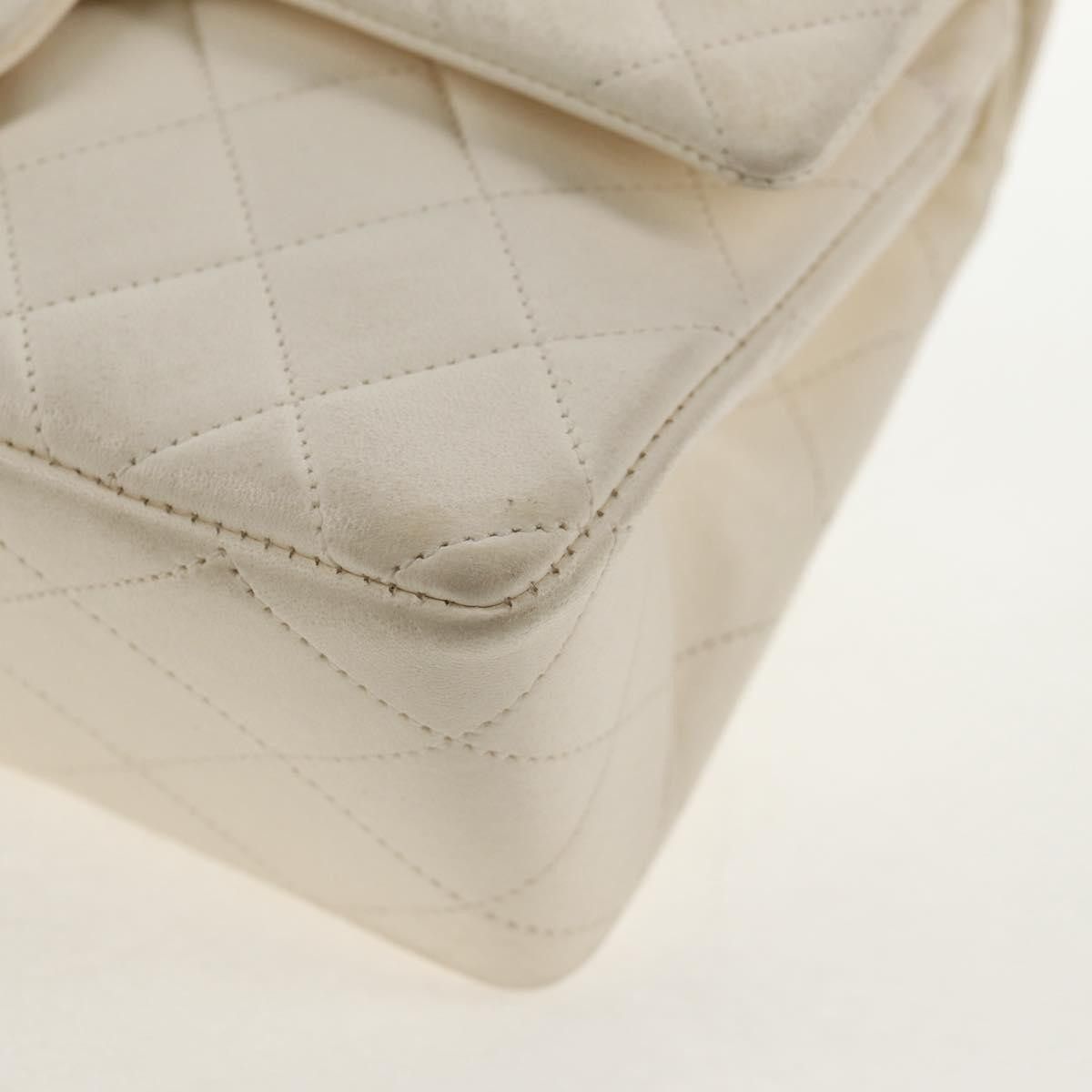 Chanel Chanel Vintage Classic Double Flap Bag Quilted Lambskin Size ONE SIZE - 8 Thumbnail