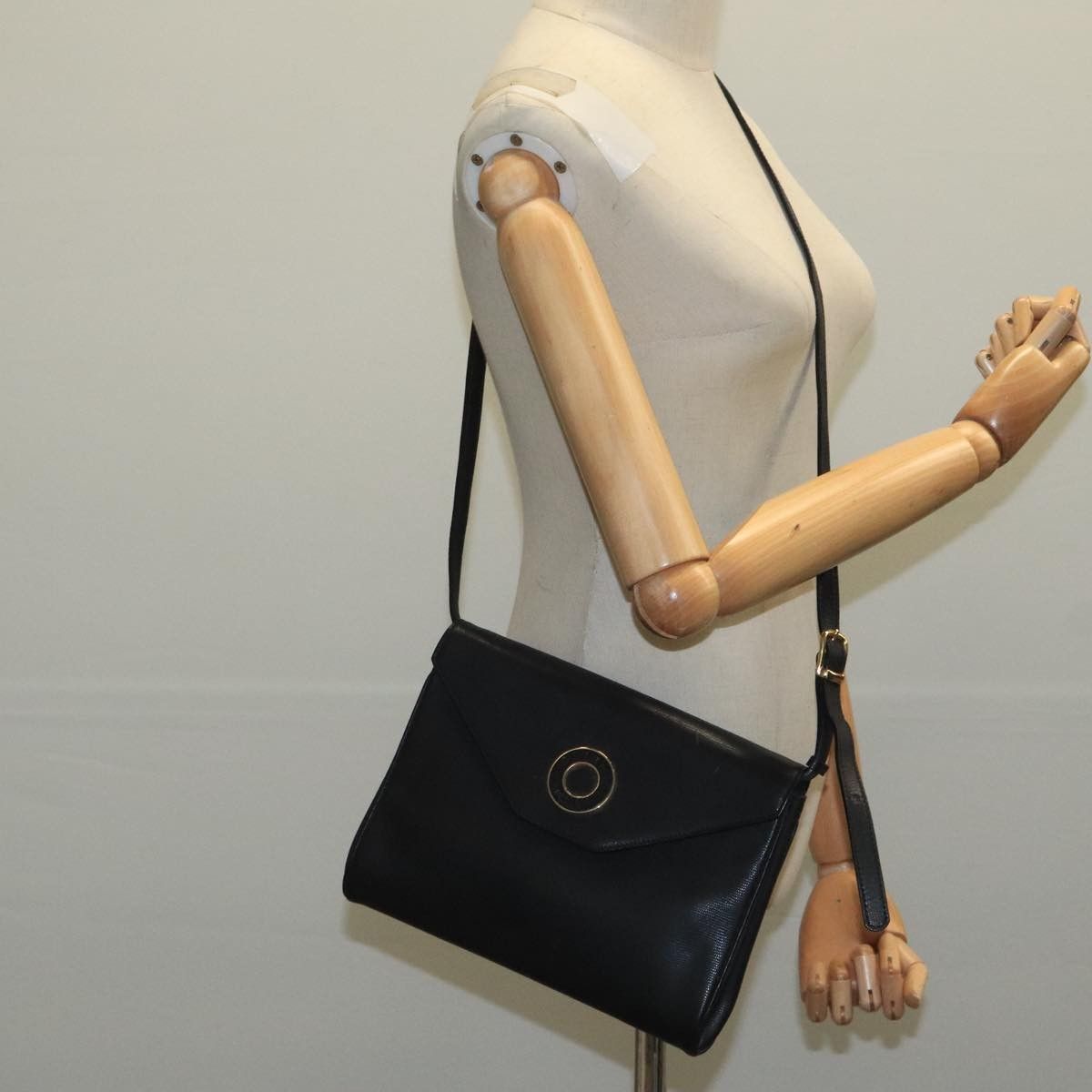 Celine Celine Vintage Circle Logo Crossbody Bag Leather Size ONE SIZE - 13 Thumbnail