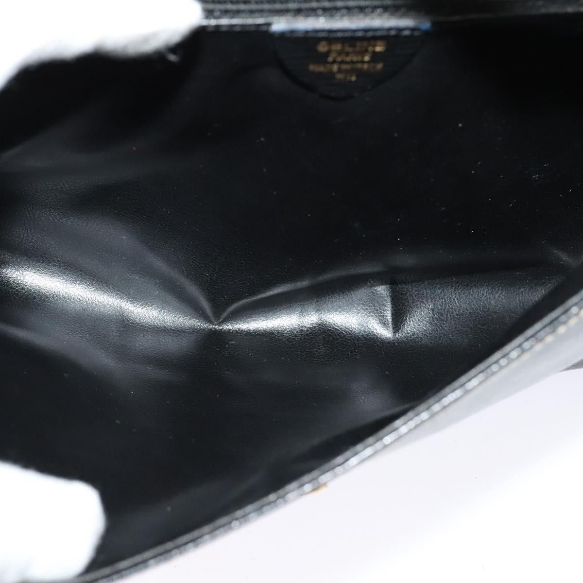 Celine Celine Vintage Circle Logo Crossbody Bag Leather Size ONE SIZE - 5 Thumbnail