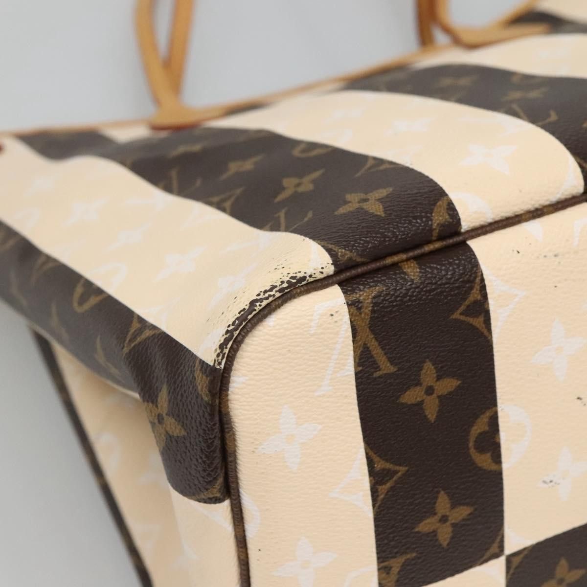 Louis Vuitton Louis Vuitton Neverfull Tote Limited Edition Monogram Rayures Size ONE SIZE - 9 Thumbnail