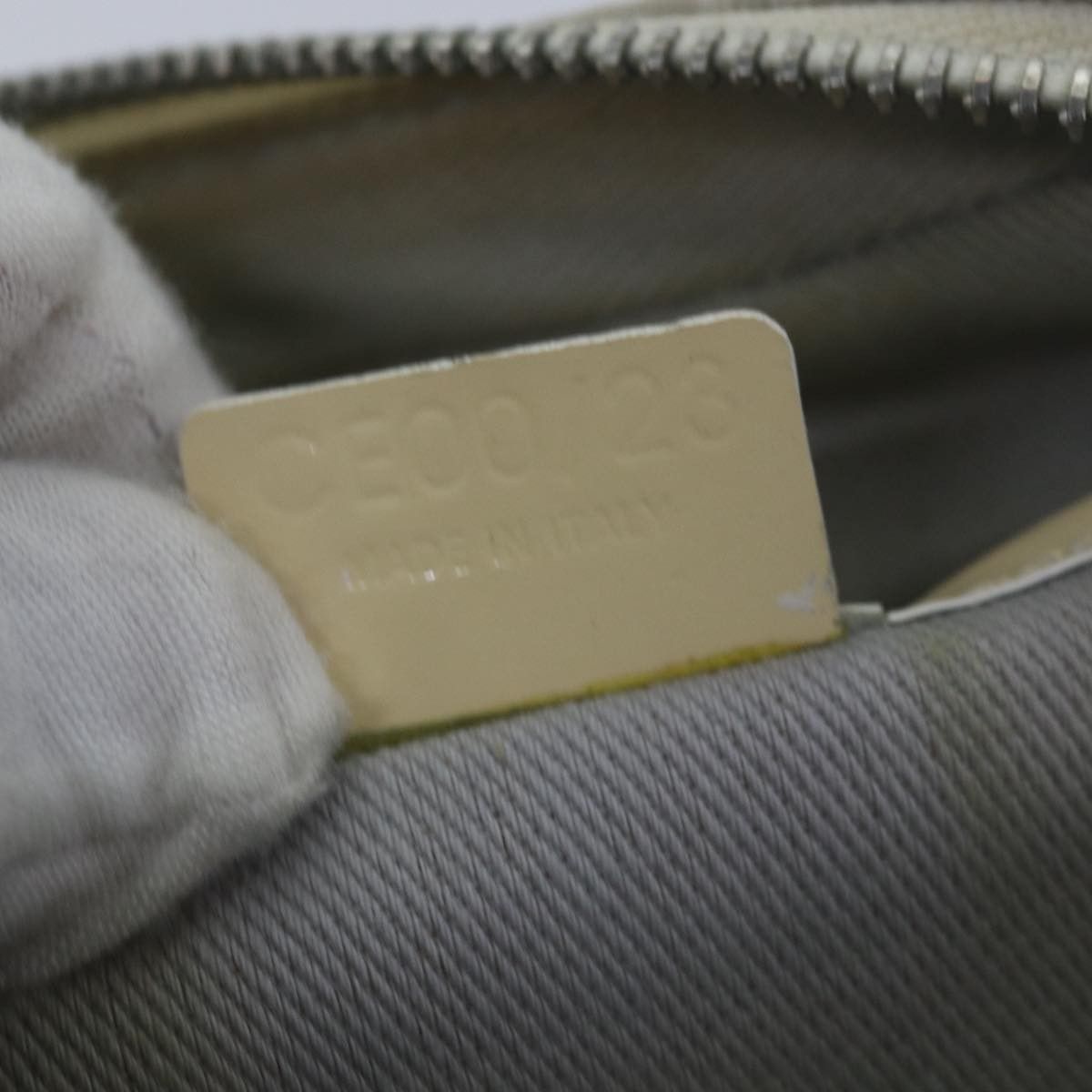 Celine Celine Vintage Macadam Shoulder Bag Canvas and Leather Size ONE SIZE - 7 Thumbnail