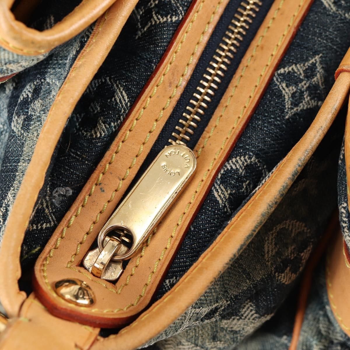 Louis Vuitton Louis Vuitton Porte Epaule Raye Handbag Striped Monogram Denim Size ONE SIZE - 23 Thumbnail