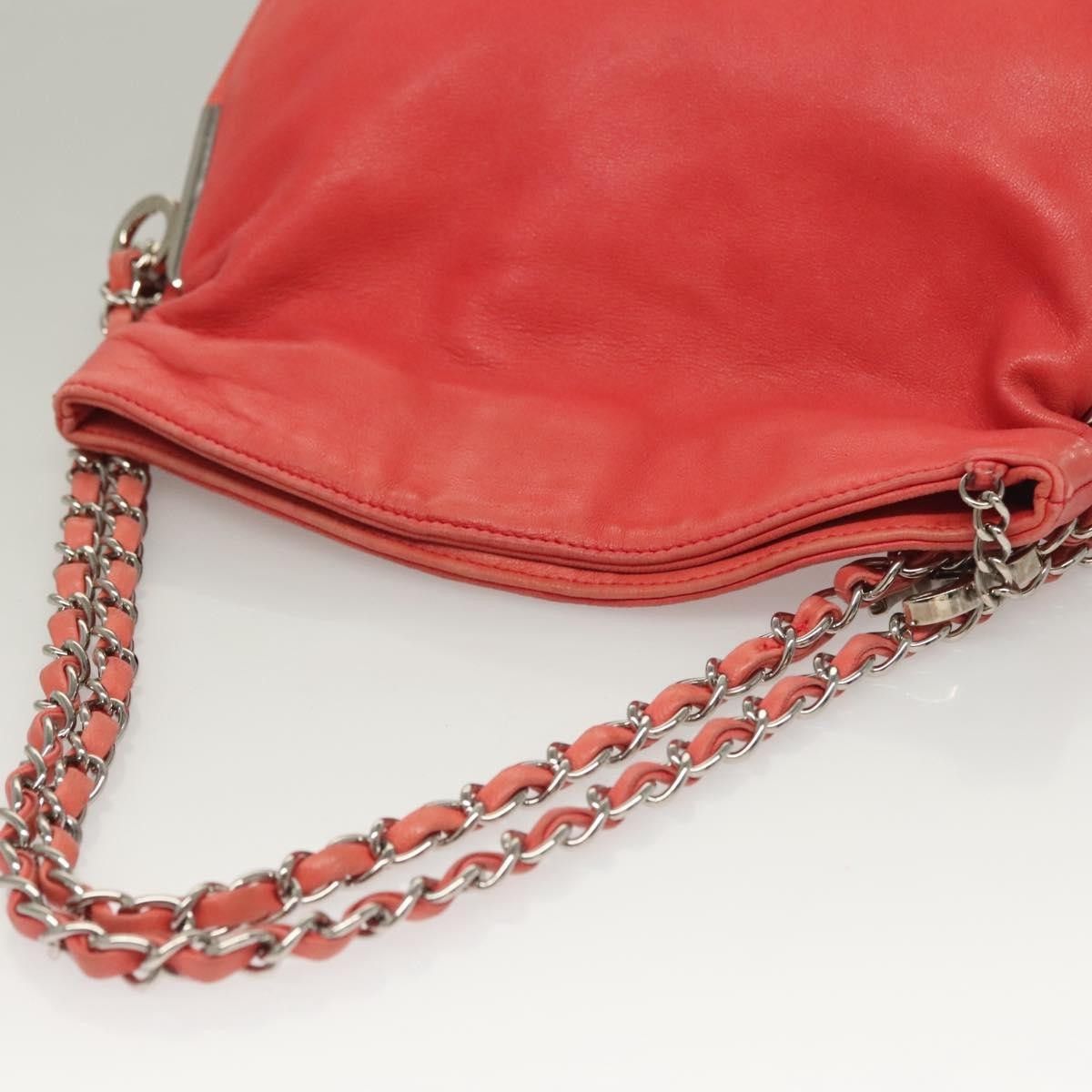 Chanel Chanel Ultimate Soft Hobo Leather Size ONE SIZE - 6 Thumbnail