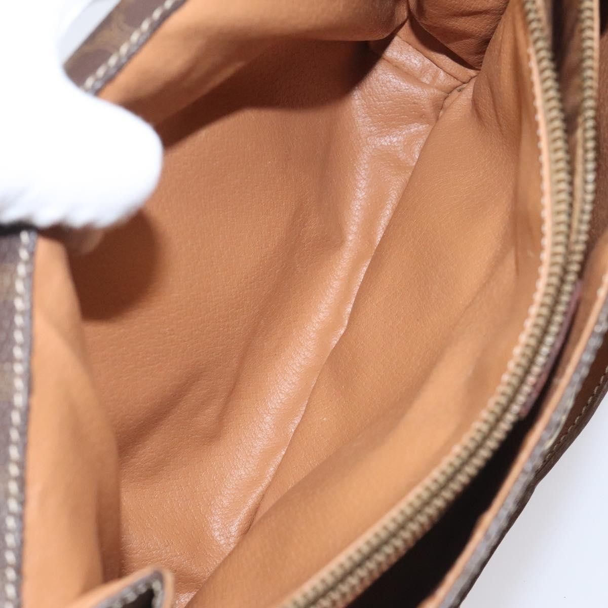 Celine Celine Vintage Macadam Shoulder Bag Canvas and Leather Size ONE SIZE - 24 Thumbnail
