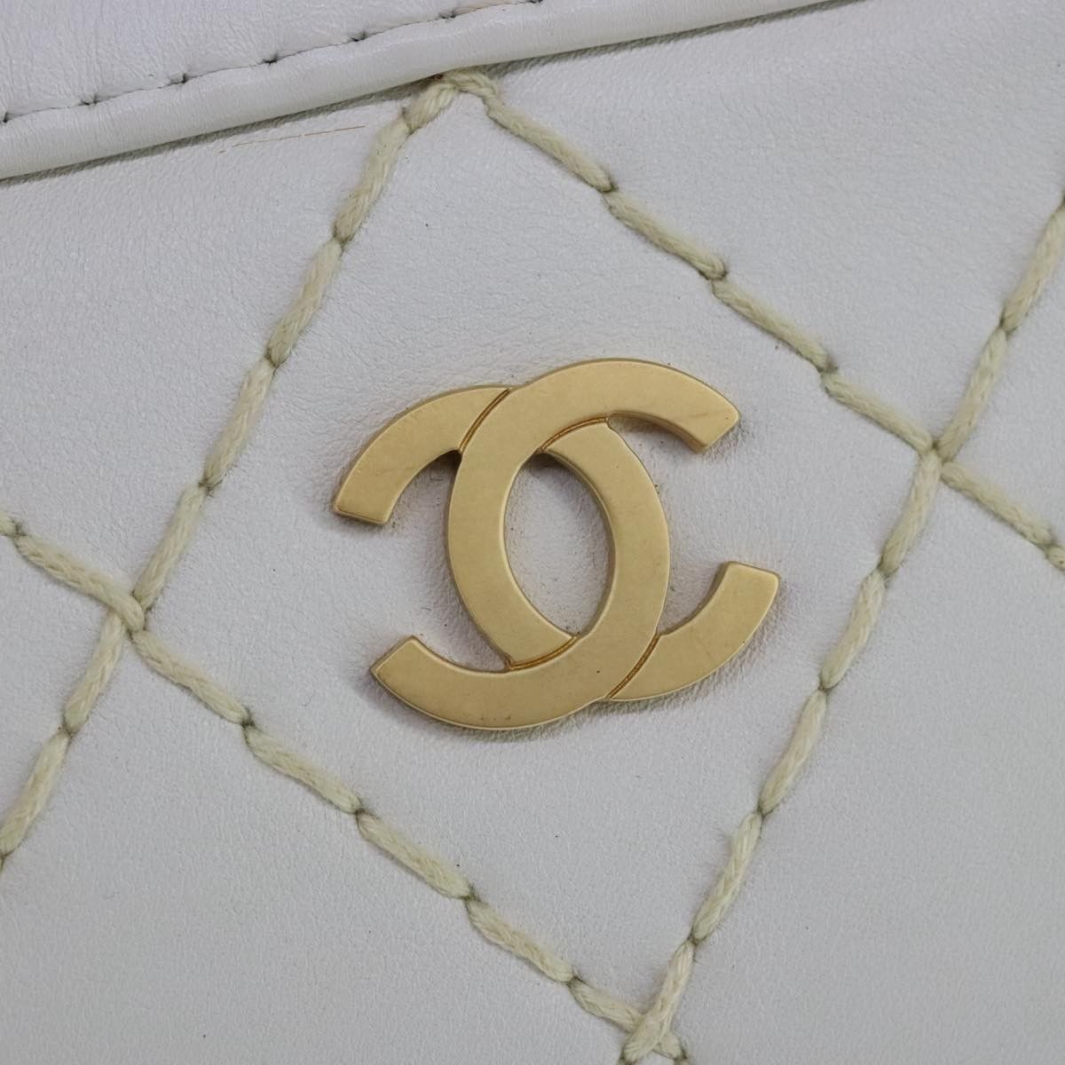 Chanel Chanel Surpique Zip Around Satchel Quilted Leather Size ONE SIZE - 14 Thumbnail