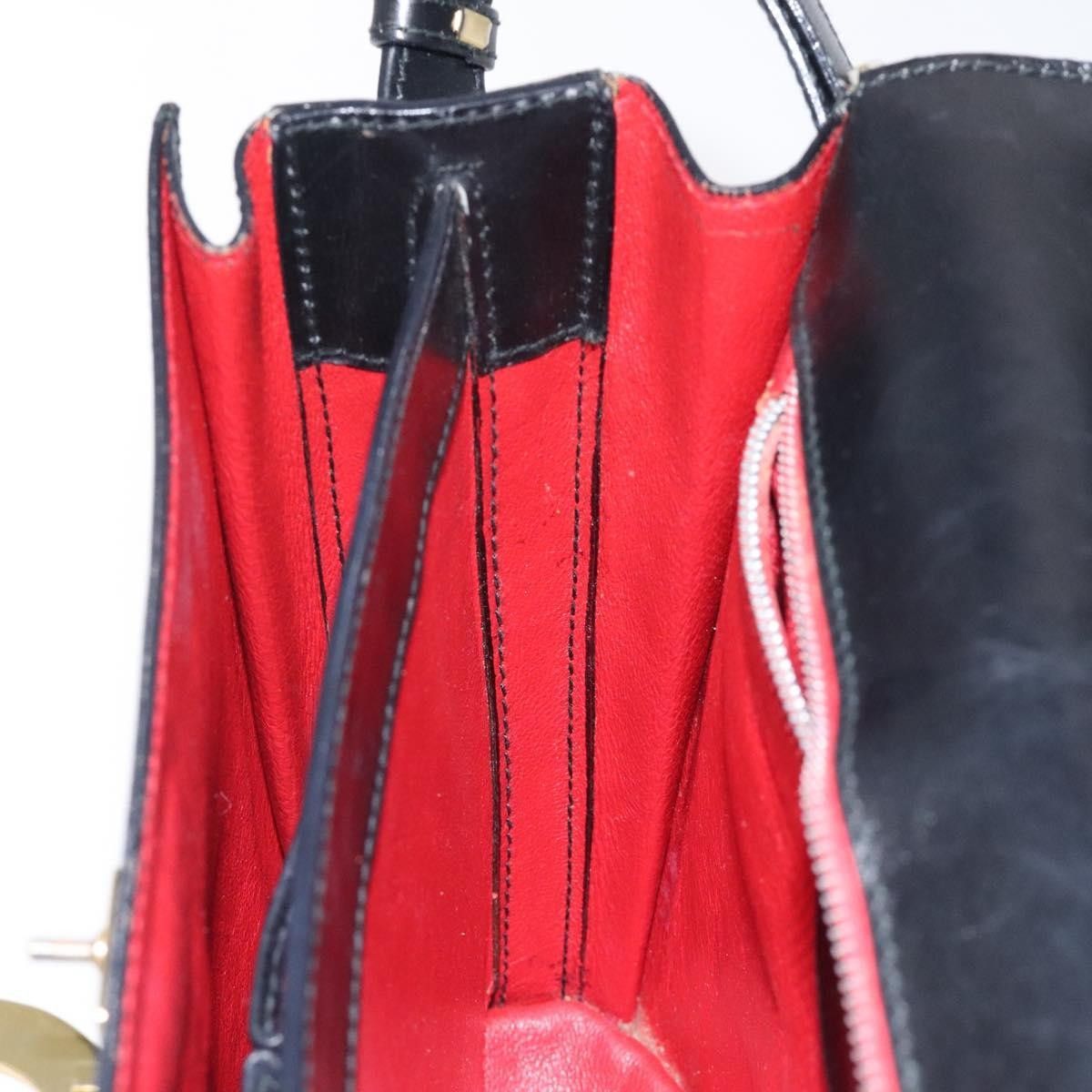 Celine Celine Vintage Circle Logo Crossbody Bag Leather Size ONE SIZE - 21 Thumbnail