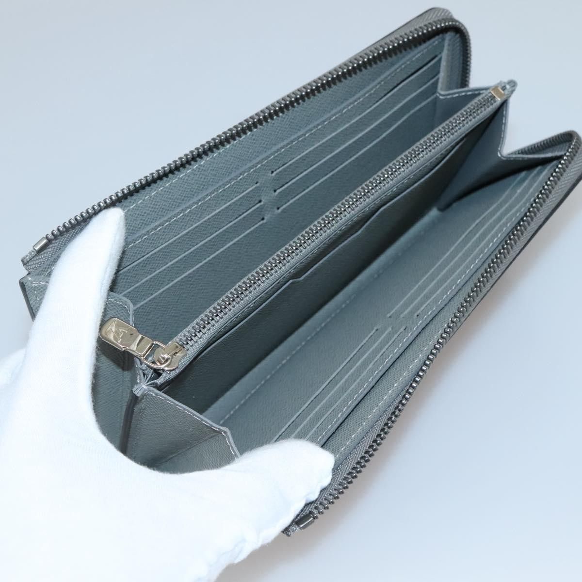 Louis Vuitton Louis Vuitton Cosmos Wallet Limited Edition Titanium Monogram Canvas Size ONE SIZE - 5 Thumbnail