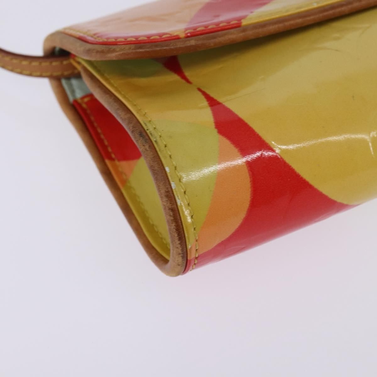 Louis Vuitton Louis Vuitton Fleurs Pochette Printed Monogram Vernis Size ONE SIZE - 10 Thumbnail