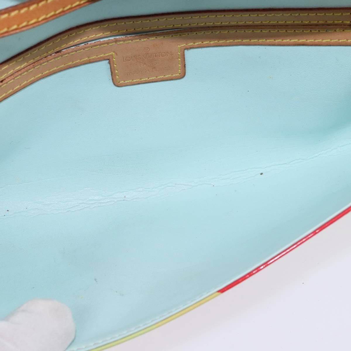 Louis Vuitton Louis Vuitton Fleurs Pochette Printed Monogram Vernis Size ONE SIZE - 5 Thumbnail